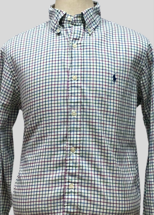 Camisa Polo Ralph Lauren 🏇🏼 Color blanco de cuadros en color verde, rojo y azul Talla L Entalle Clásico
