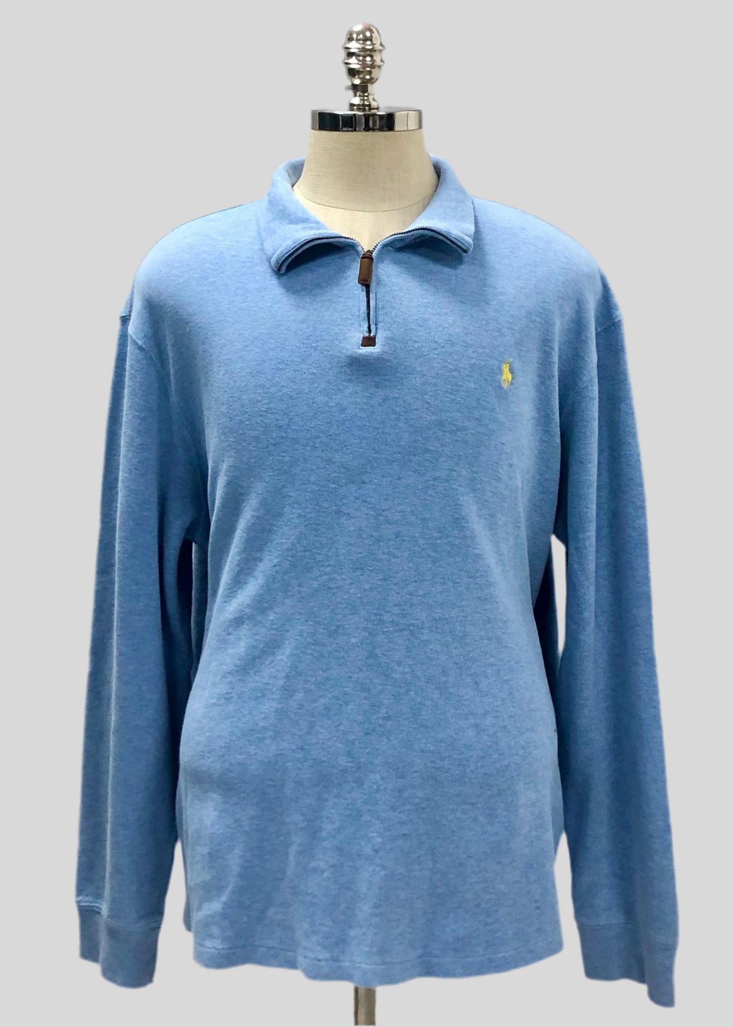 Sueter Jersey Polo Ralph Lauren 🏇🏼 color celeste claro con logo en amarillo Talla XXL