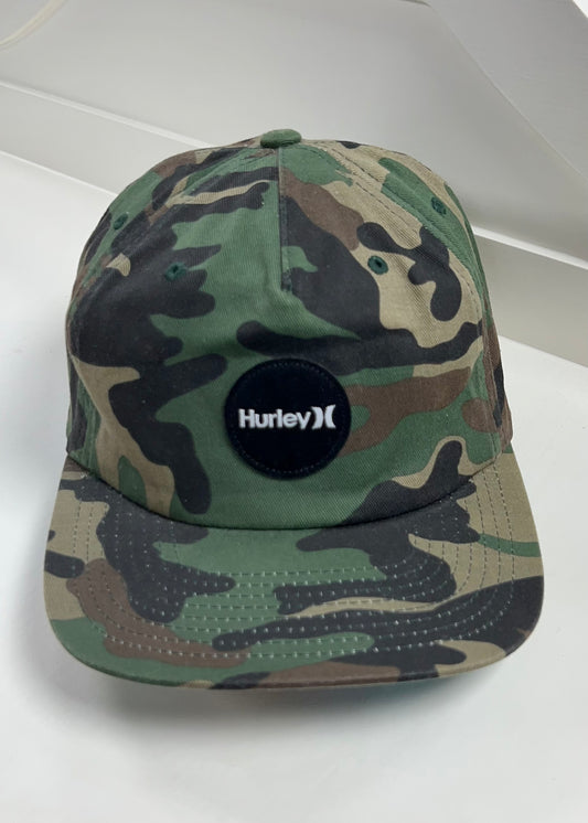 Gorra Hurley 🏄🏽‍♂️ Diseño de camuflaje y logotipo en color negro