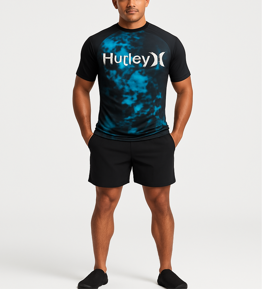 Camiseta de baño Hurley 🏄🏽‍♂️  color negro con diseño degradado en azul intenso y logo en blanco Talla S