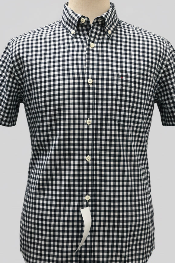 Camisa de botones Tommy Hilfiger 🇺🇸 de cuadros gingham en color negro y blanco Talla M Entalle Regular