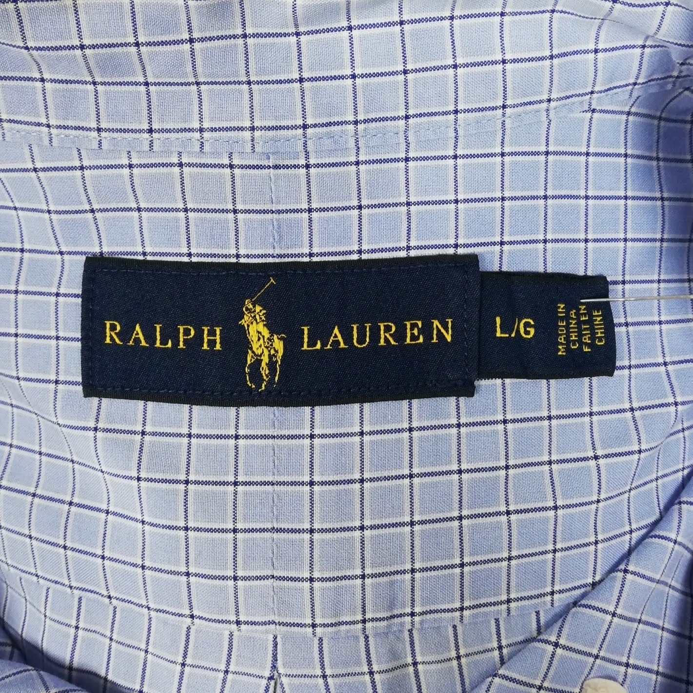 Camisa Polo Ralph Lauren 🏇🏼 color celeste con patron de cuadros en azul navy y blanco Talla L Entalle Regular