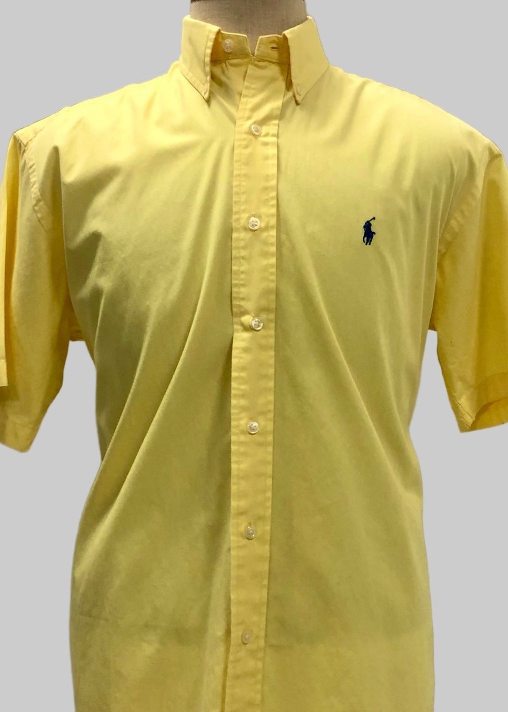 Camisa de botones Polo Ralph Lauren 🏇🏼 en color amarillo intenso Talla L Entalle Regular