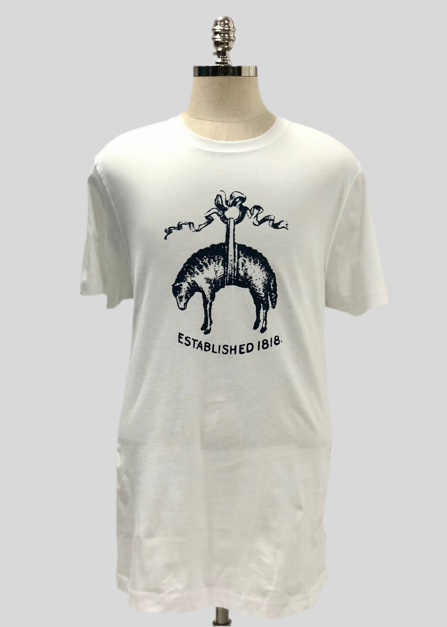 Camiseta cuello redondo Brooks Brothers 🐑 color blanco y logo en azul navy Talla XL