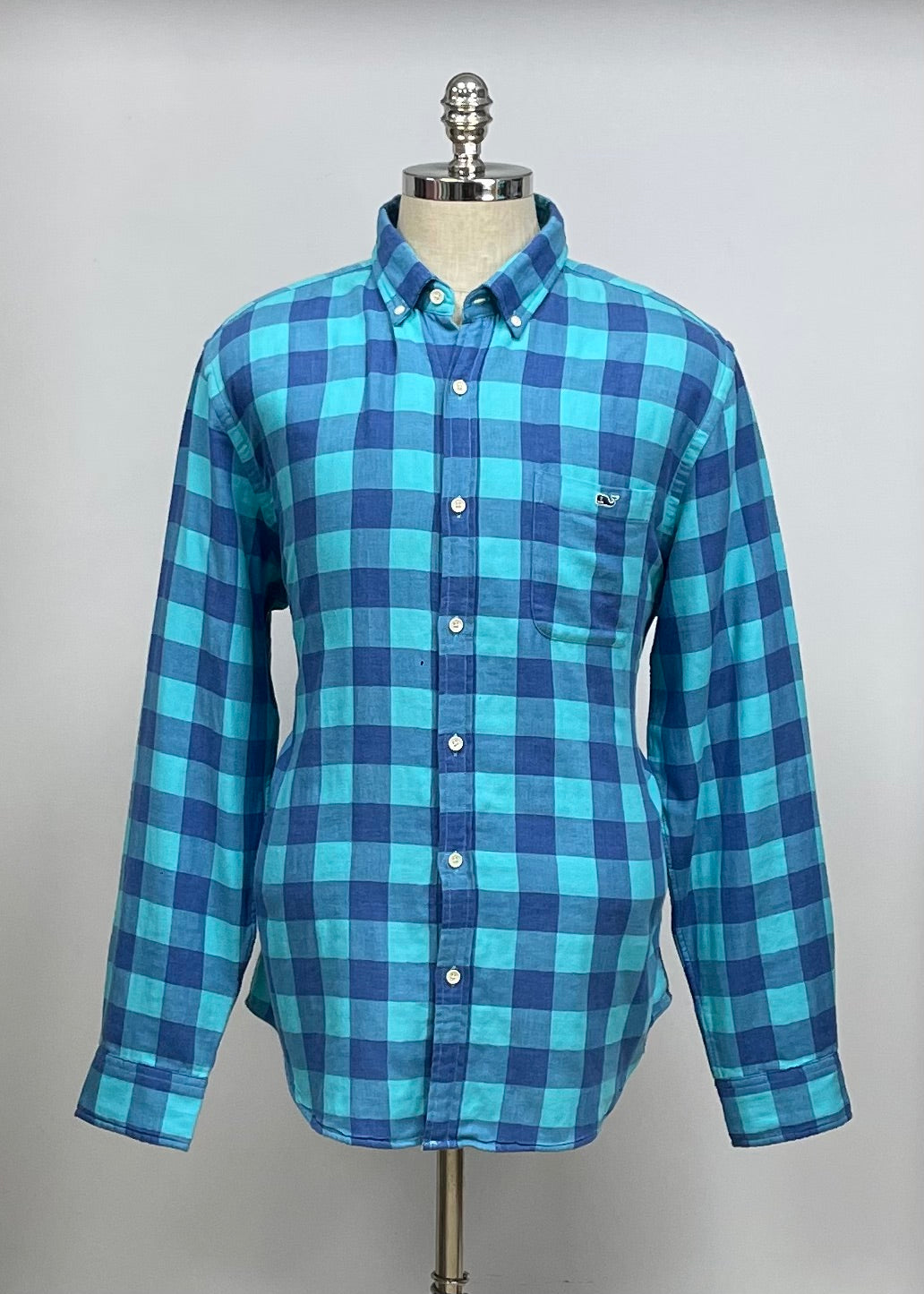 Camisa de botones Vineyard Vines 🐳 con patrón de cuadros en color azul y turquesa Talla M Entalle Slim Fit