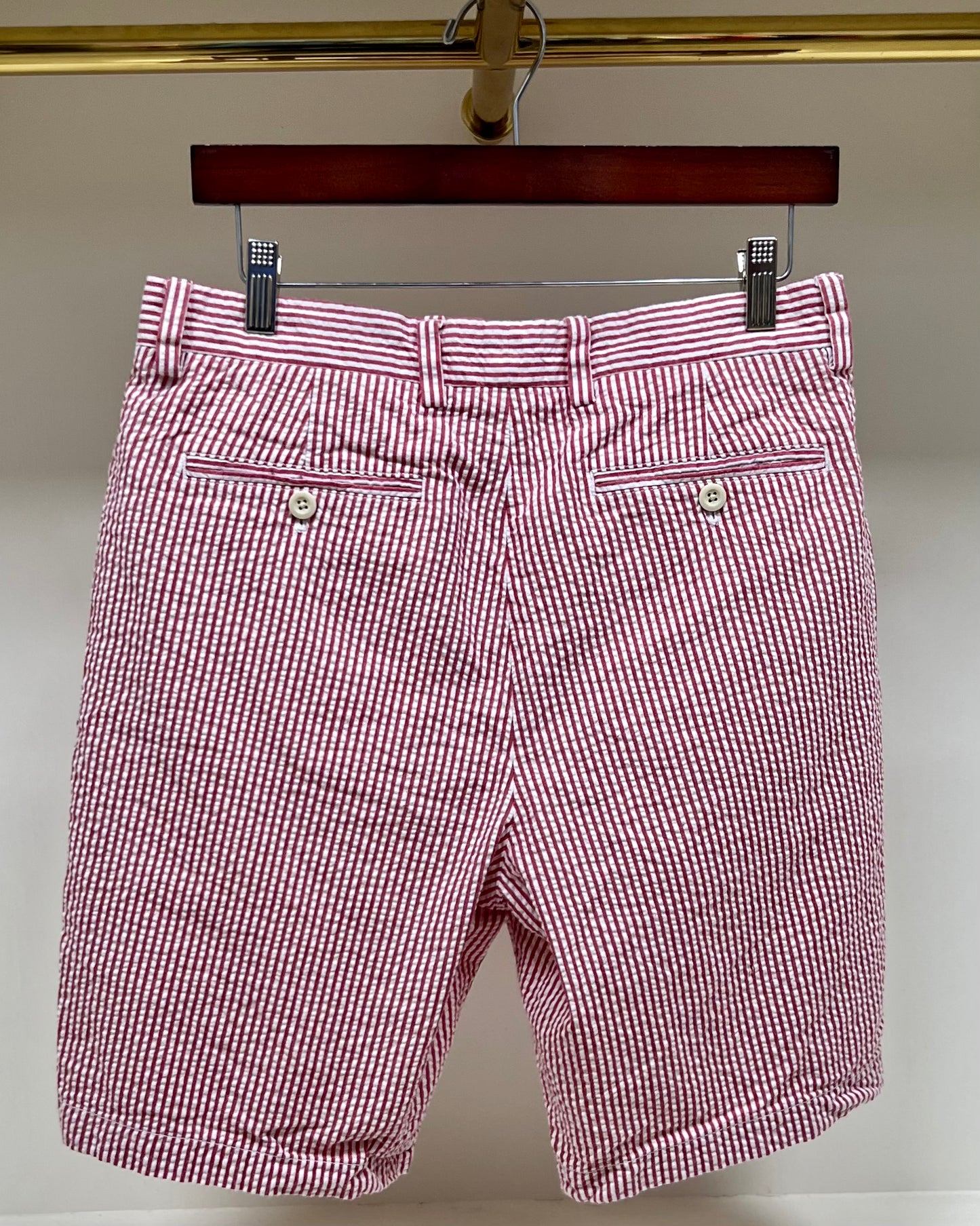 Short Casual Vineyard Vines 🐳 seersucker de rayas en color rojo y blanco talla 32