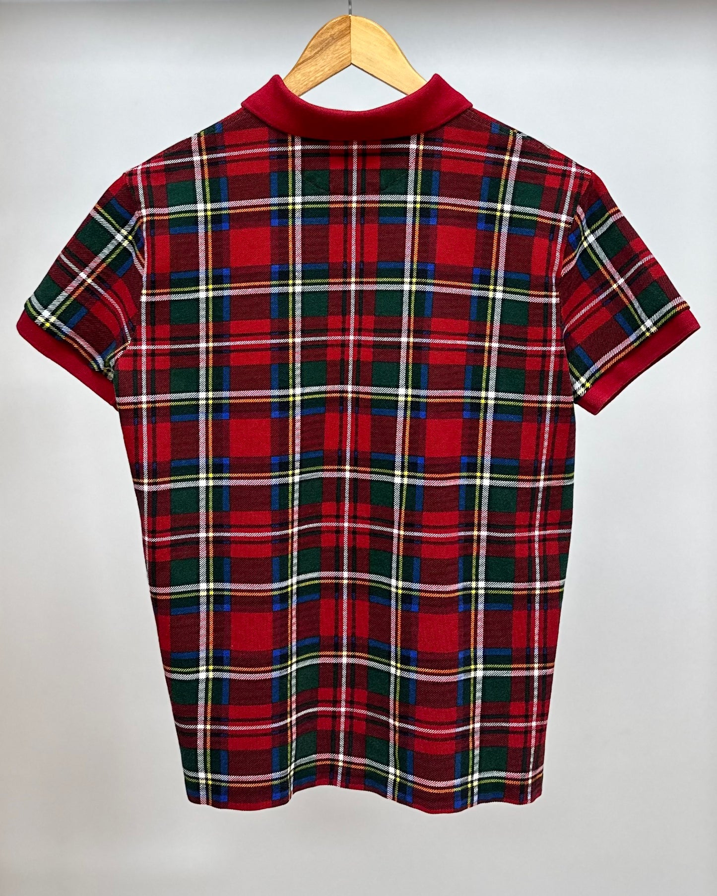 Camiseta Polo Ralph Lauren 🏇🏼 de niño con cuadros tartan en color rojo, verde oscuro y blanco Talla M (10-12) Entalle Custom Slim Fit