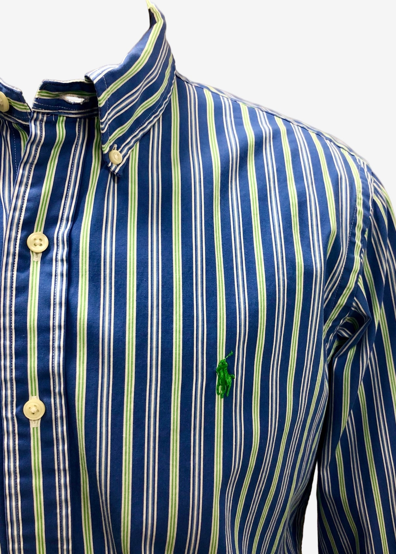 Camisa de botones Polo Ralph Lauren 🏇🏼 con patron de rayas en color azul, verde y blanco Talla L Entalle Regular