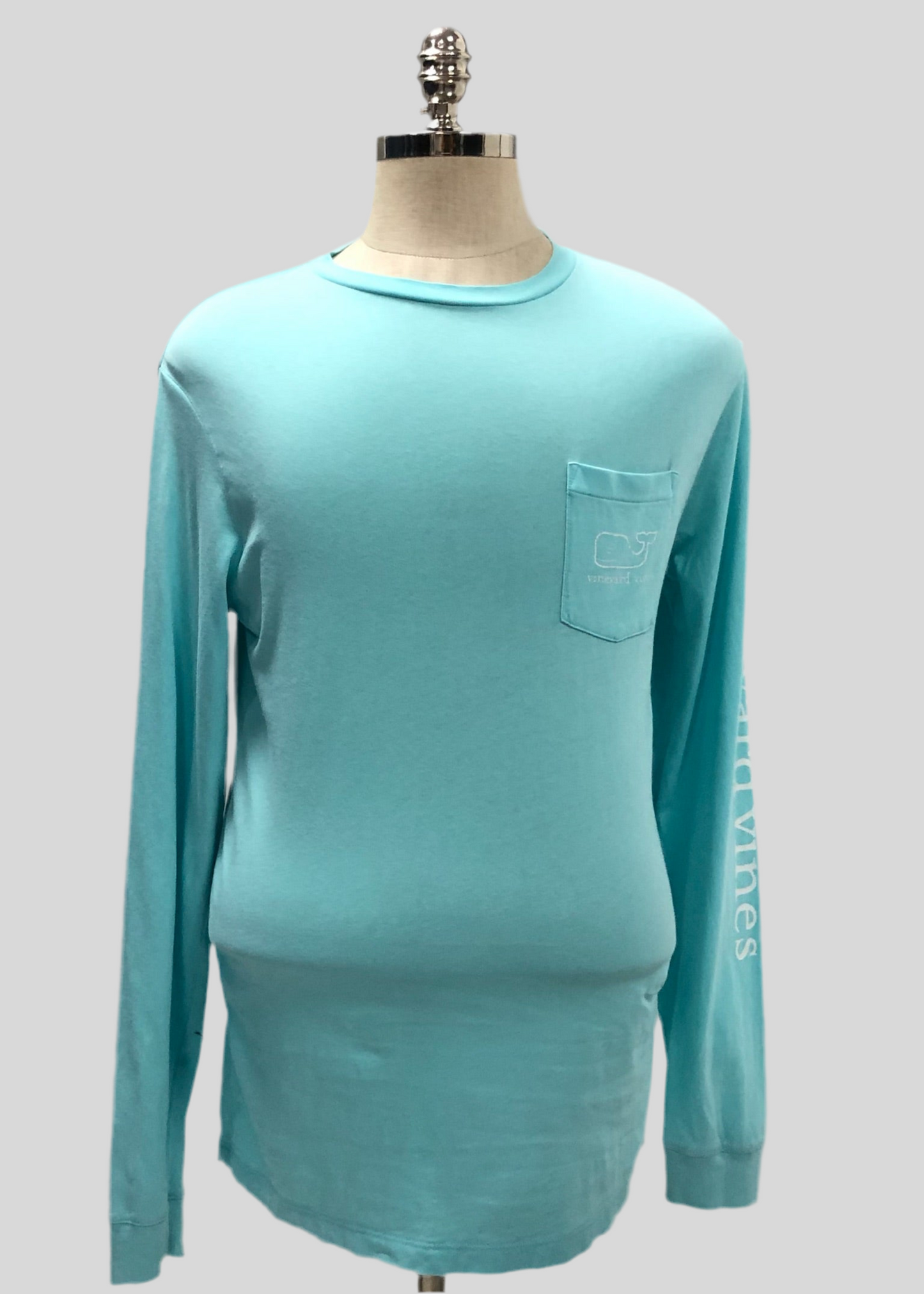 Camiseta de bolsillo Vineyard Vines 🐳 color turquesa claro con Diseño de ballena en blanco Talla M