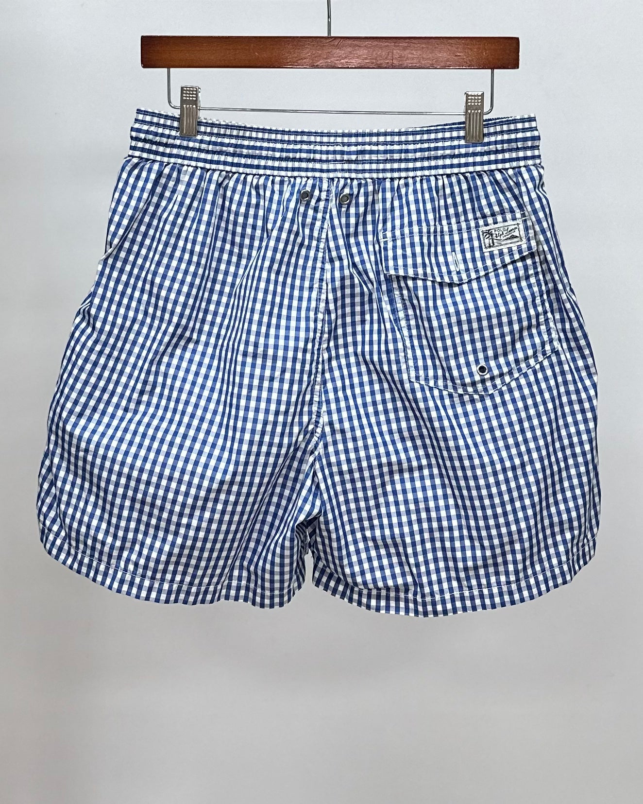 Short de baño Polo Ralph Lauren 🏇🏼 con patron de cuadros gingham en color azul  y blanco con logo bordado en color naranja talla L