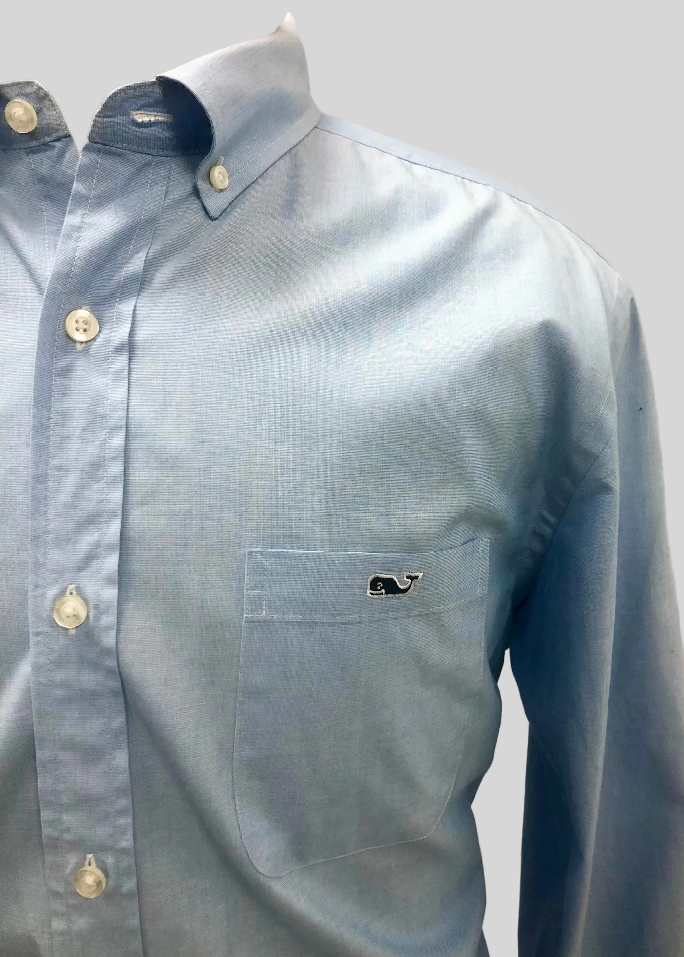 Camisa de botones Vineyard Vines 🐳 en color celeste Talla L Entalle Clásico