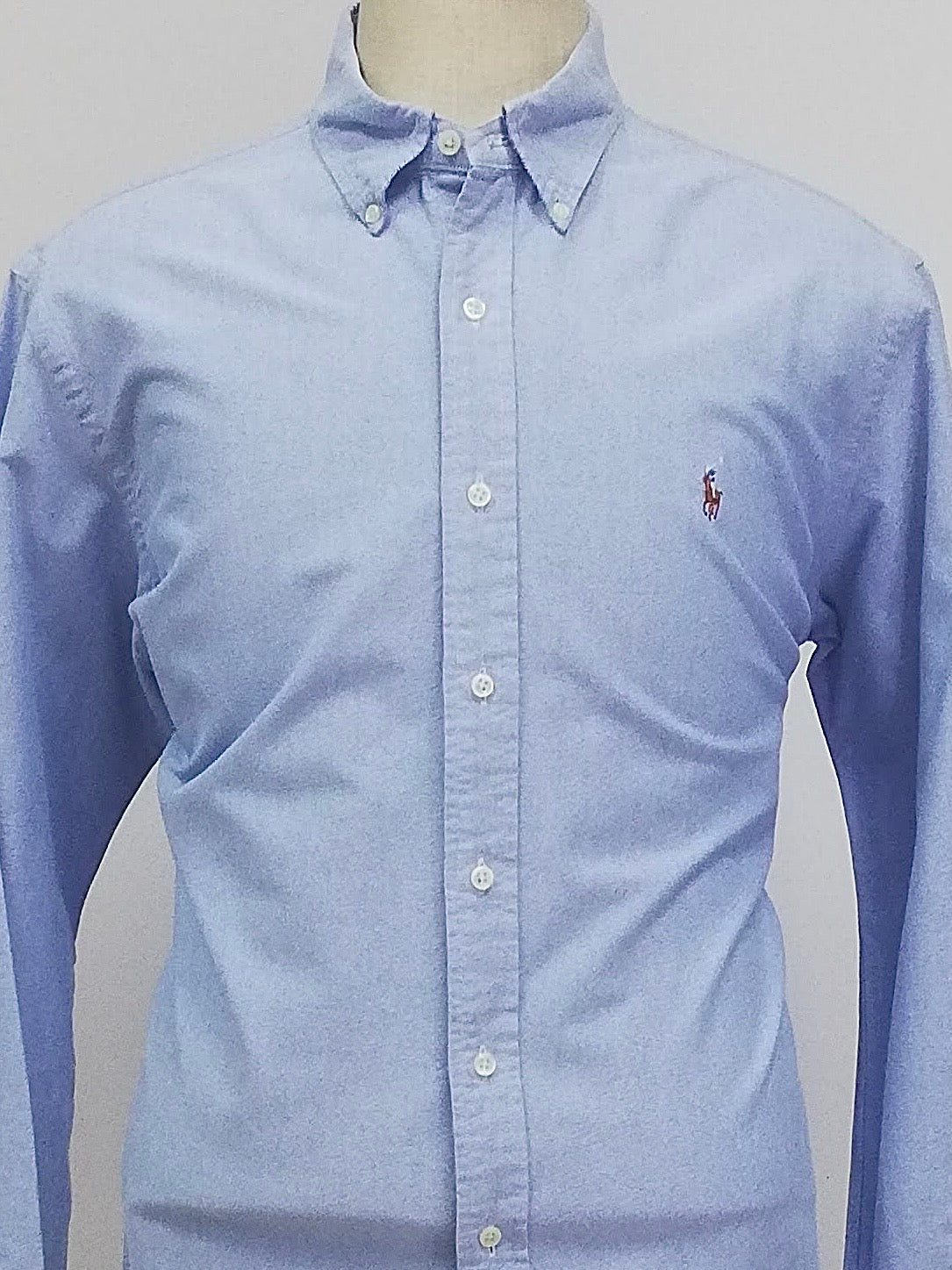 Camisa de botones Polo Ralph Lauren 🏇🏼 Oxford en color celeste Talla XL Entalle Regular (ver descripción)