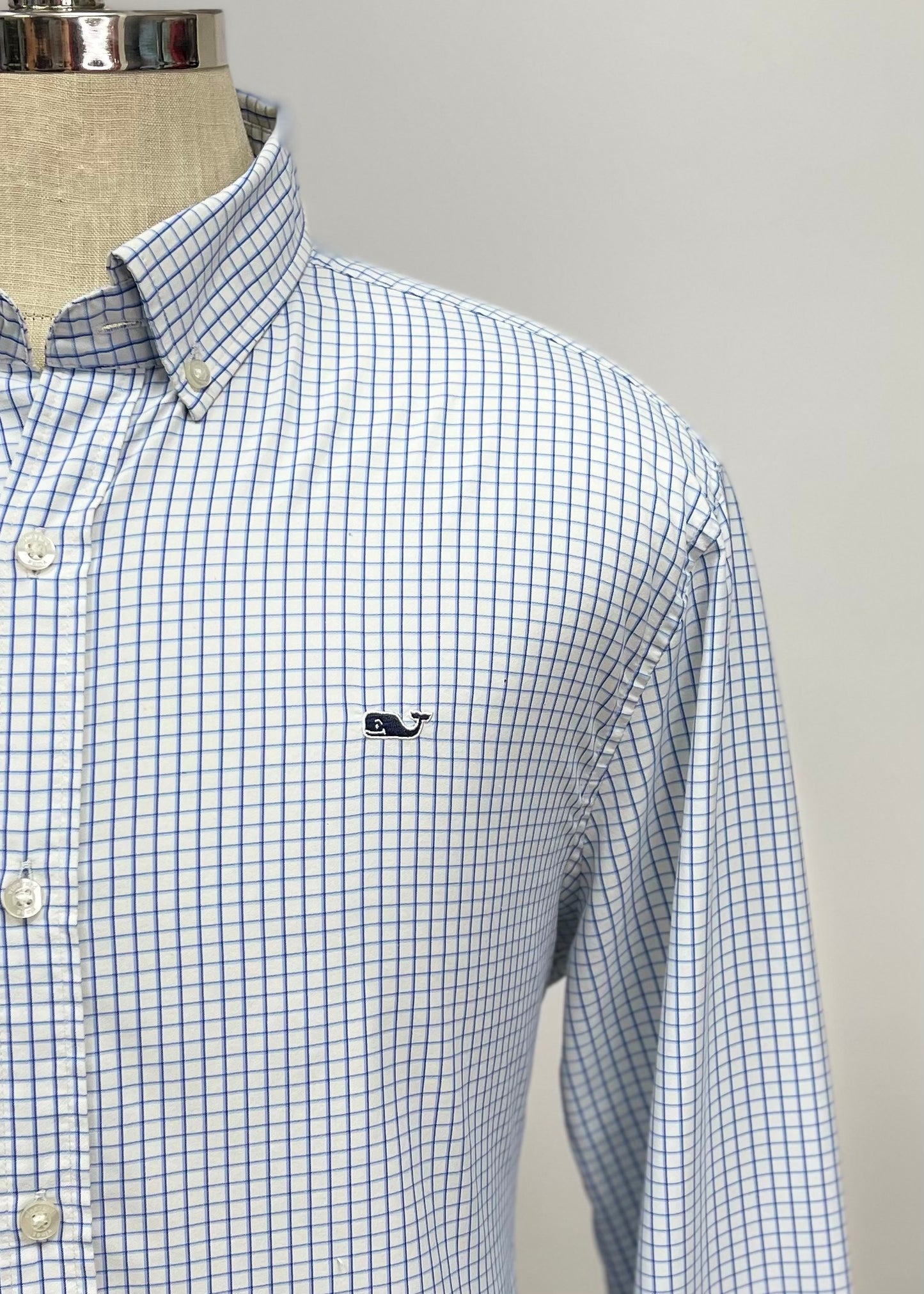 Camisa de botones Vineyard Vines 🐳 Performance color blanco de cuadros en color azul Talla L Entalle Regular