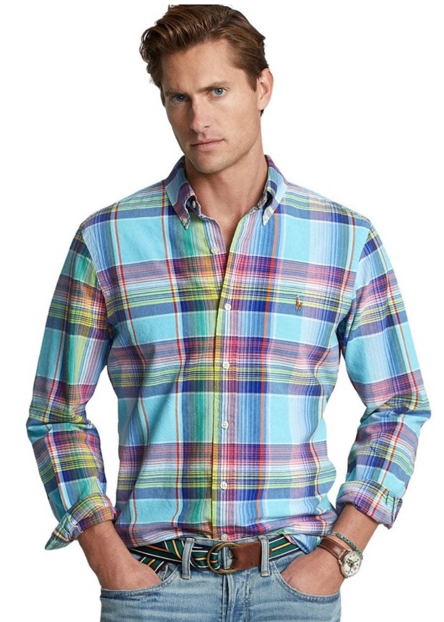 Camisa Polo Ralph Lauren 🏇🏼 Oxford color celeste con patrón de cuadros tartán azul, rojo y verde Talla L Entalle Clásico