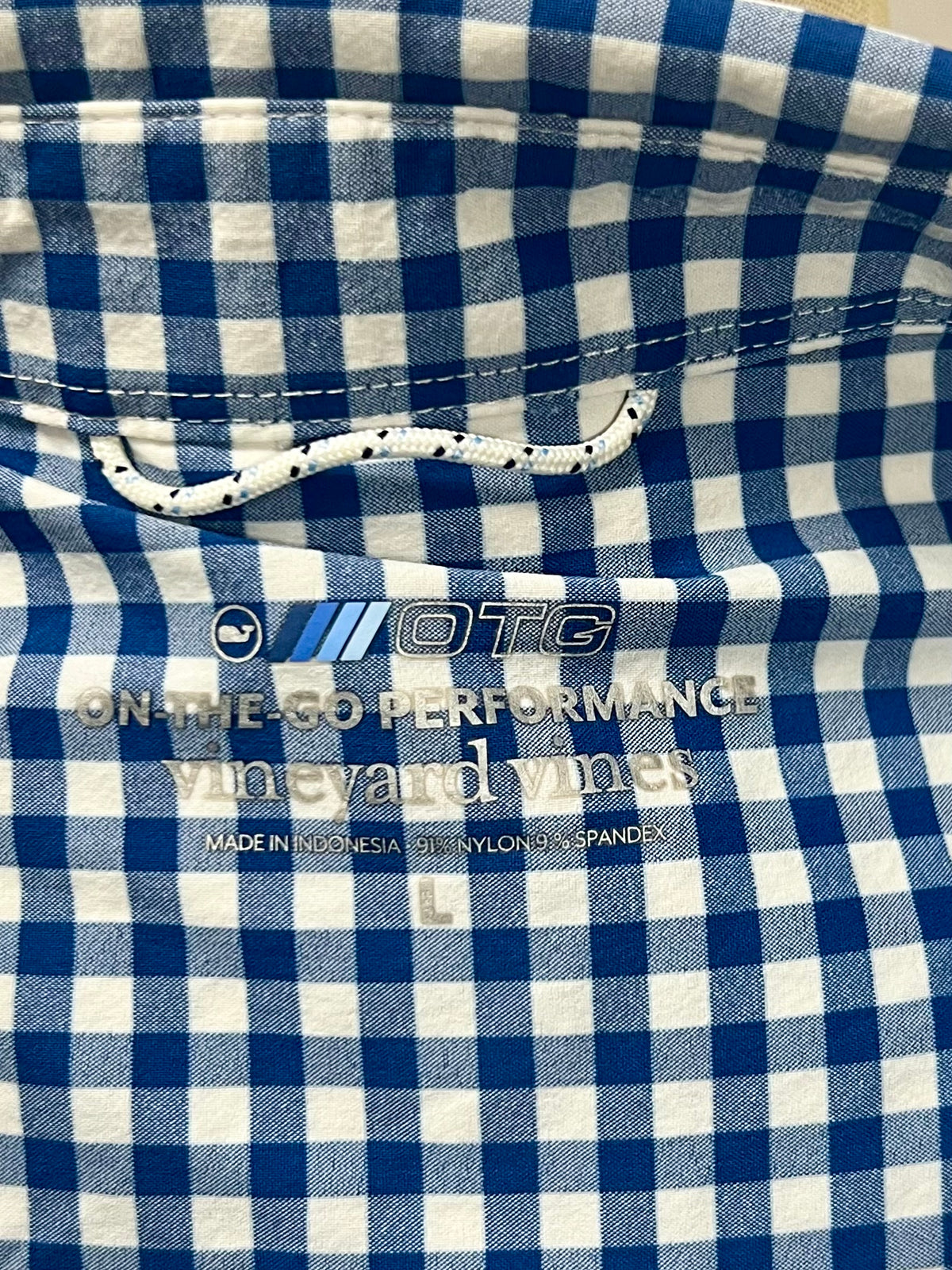 Camisa de botones Vineyard Vines 🐳 Performance de cuadros gingham en azul y blanco Talla L Entalle Regular