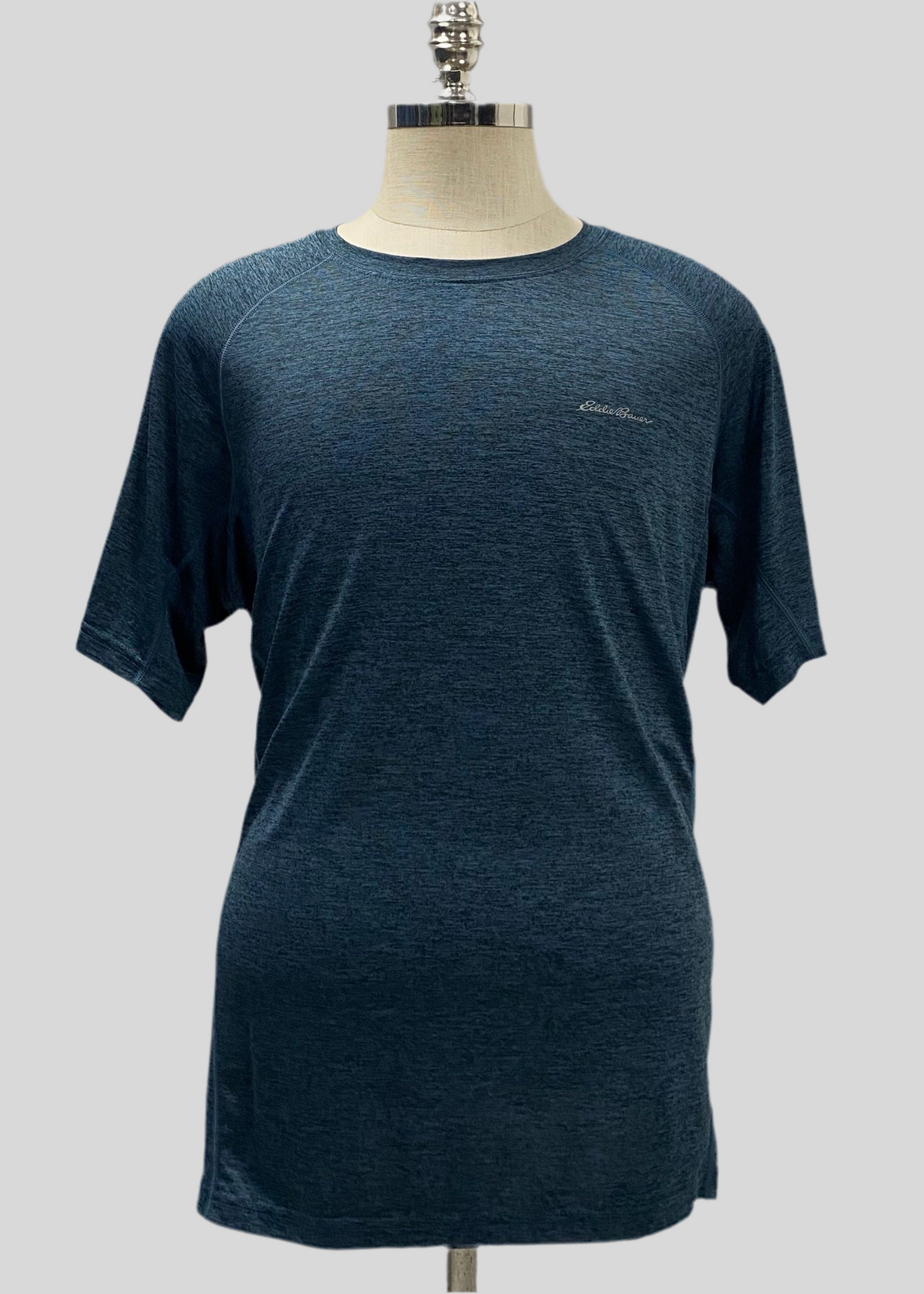 Camiseta de entrenamiento cuello redondo Eddie Bauer ⛰️ Color azul grisáceo y logo en gris Talla XL