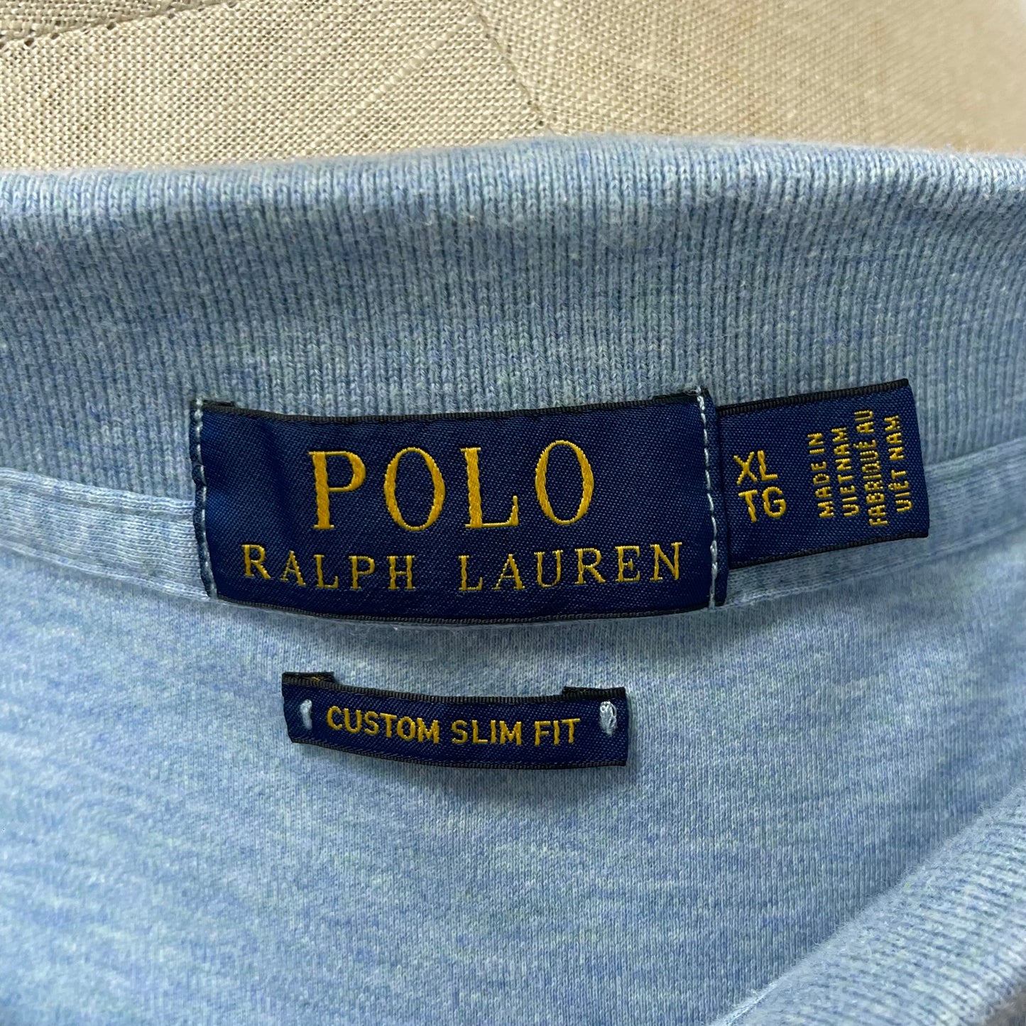 Camiseta Polo Ralph Lauren 🏇🏼color celeste claro Talla XL Entalle Custom Slim Fit