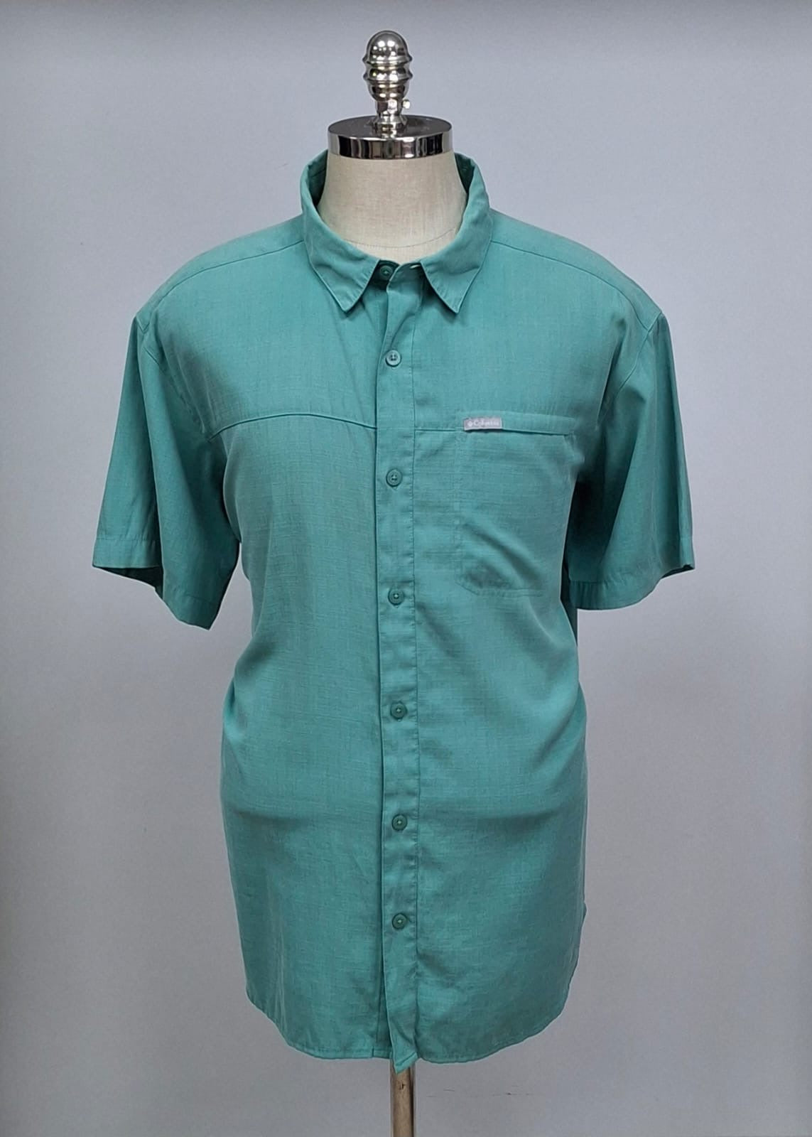 Camisa Columbia 🔹color verde aqua Manga corta Talla XL