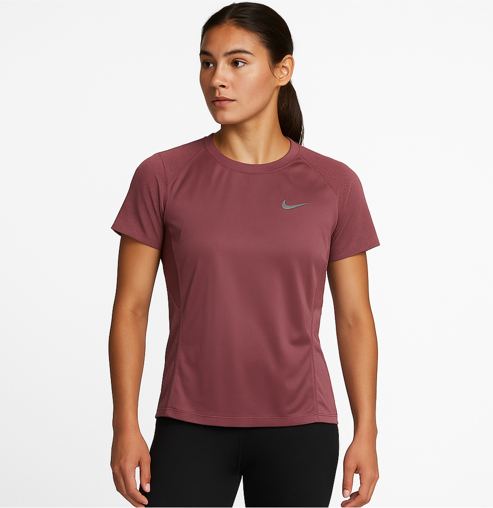 Camiseta de entrenamiento de mujer cuello redondo Nike ✔️ Color rosado oscuro Talla S
