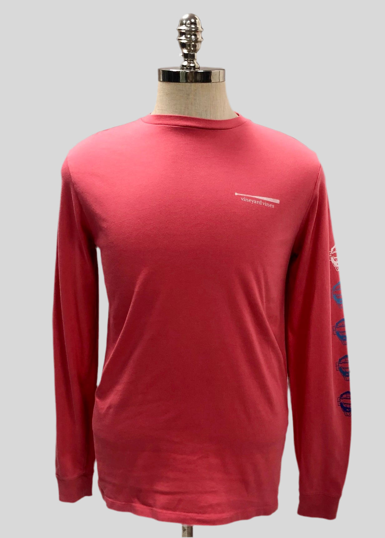 Camiseta de bolsillo Vineyard Vines 🐳 color rosado con Diseño de Beisbol en blanco Talla S