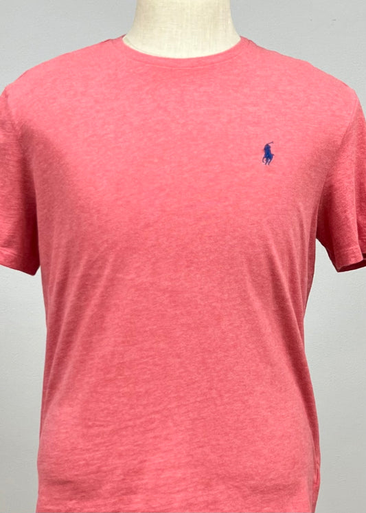 Camiseta cuello Redondo Polo Ralph Lauren 🏇🏼 color rosado magenta manga corta Talla Medium Entalle Regular
