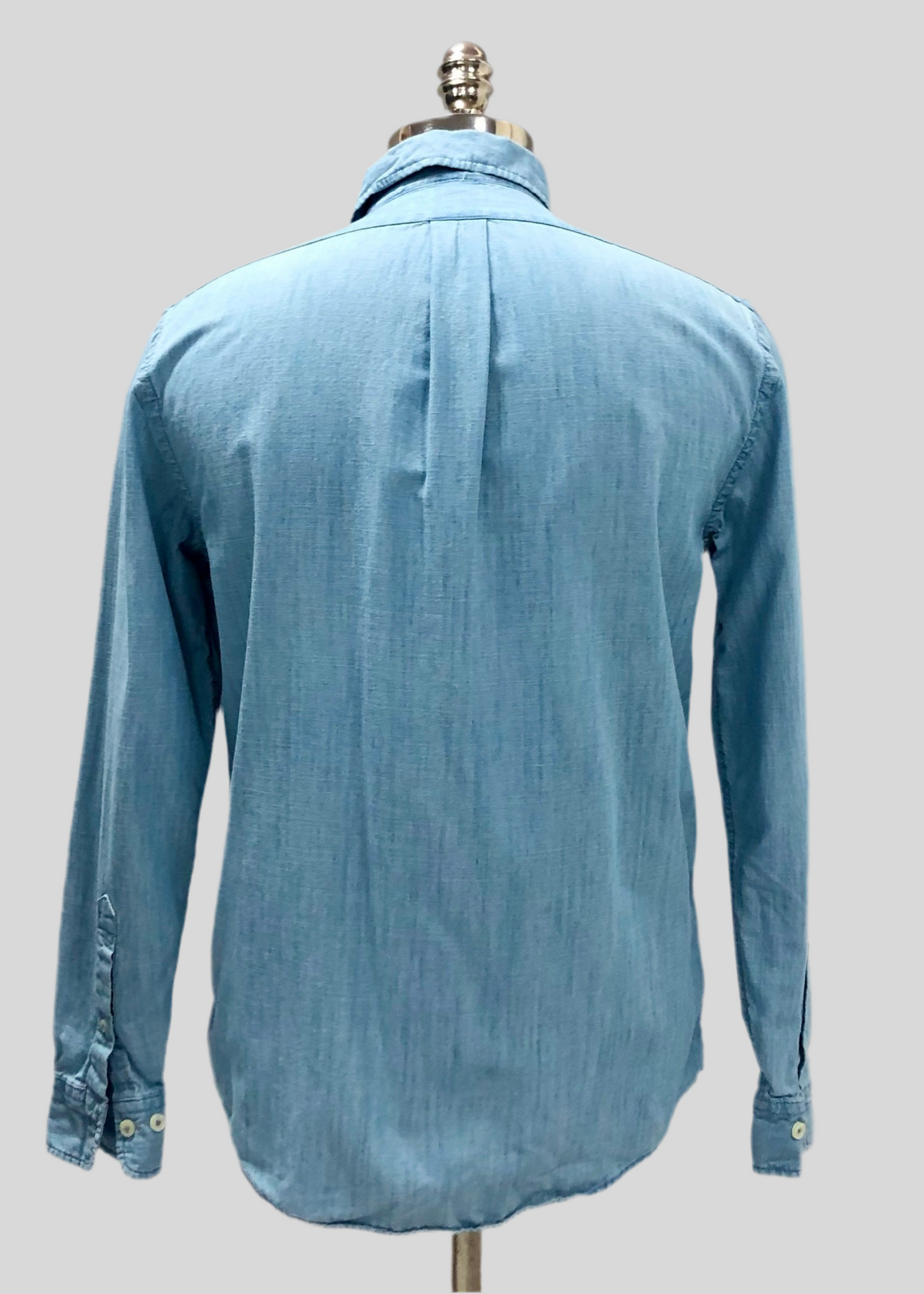 Camisa de botones Brooks Brothers 🐑 de jeans en color celeste Talla S Entalle Regular