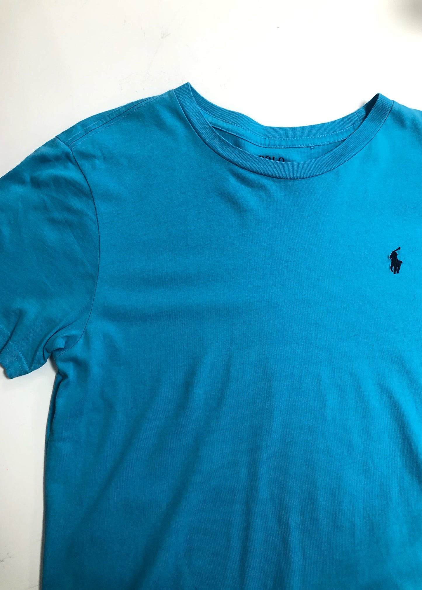 Camiseta cuello redondo de niño Ralph Lauren 🏇🏼 Color celeste Talla L (14-16) Entalle Regular (ver descripción)