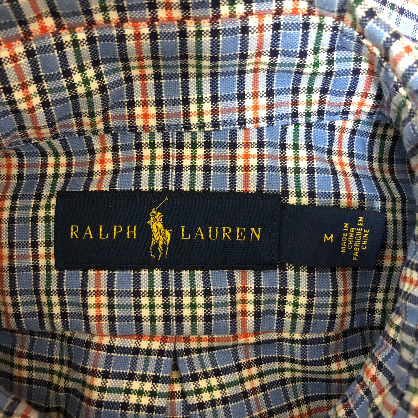 Camisa Polo Ralph Lauren 🏇🏼 Oxford color celeste con patron de cuadros en rojo y blanco Talla M Entalle Regular