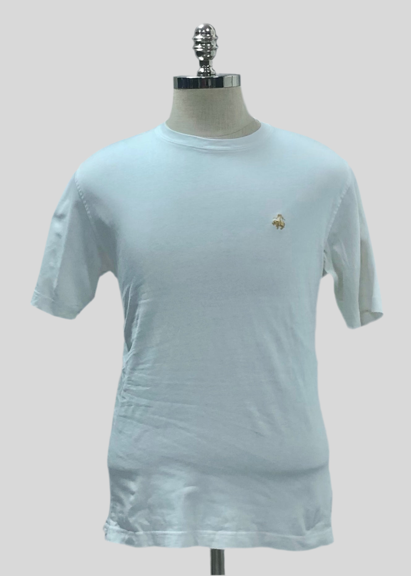 Camiseta cuello redondo Brooks Brothers 🐑 color blanco y logo dorado Talla Medium (ver descripción)