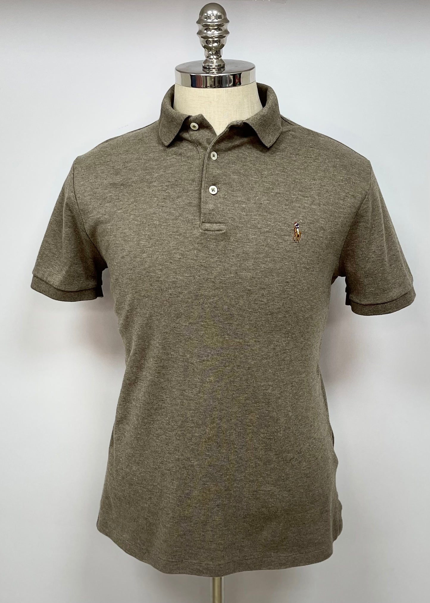 Camiseta Polo Ralph Lauren 🏇🏼 color chocolate grisáceo Talla M Entalle Custom Slim Fit