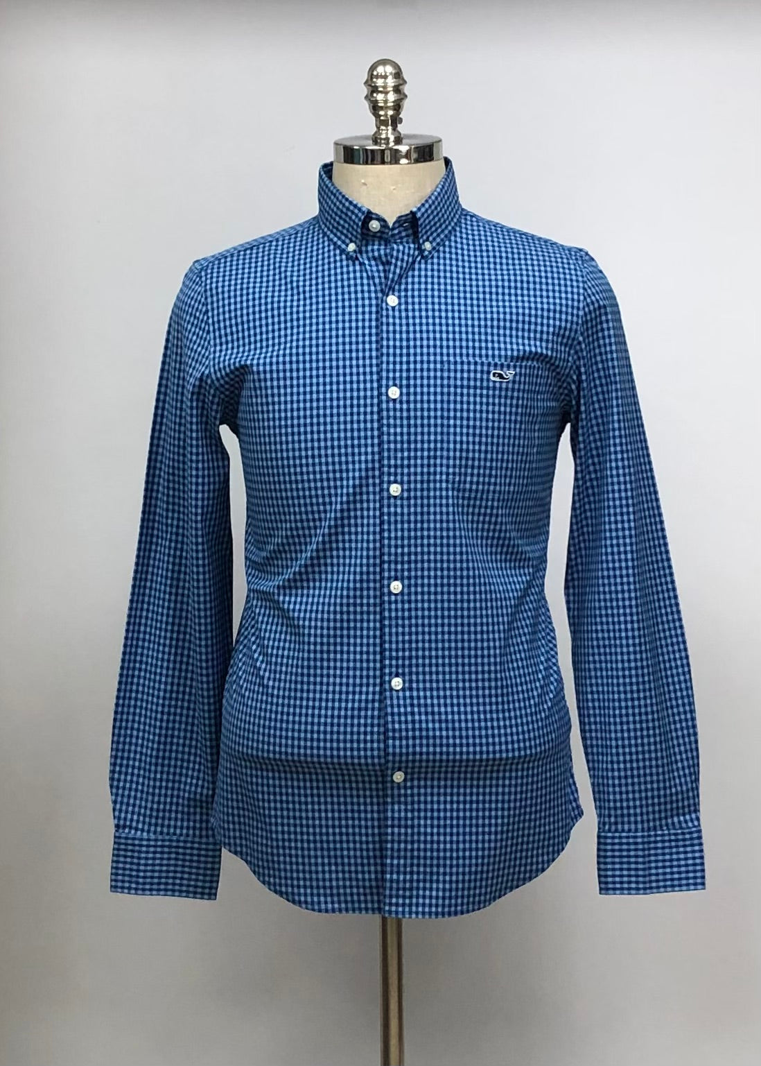 Camisa de botones Vineyard Vines 🐳 con patrón de cuadros gingham en color azul y celeste Talla S Entalle Slim Fit