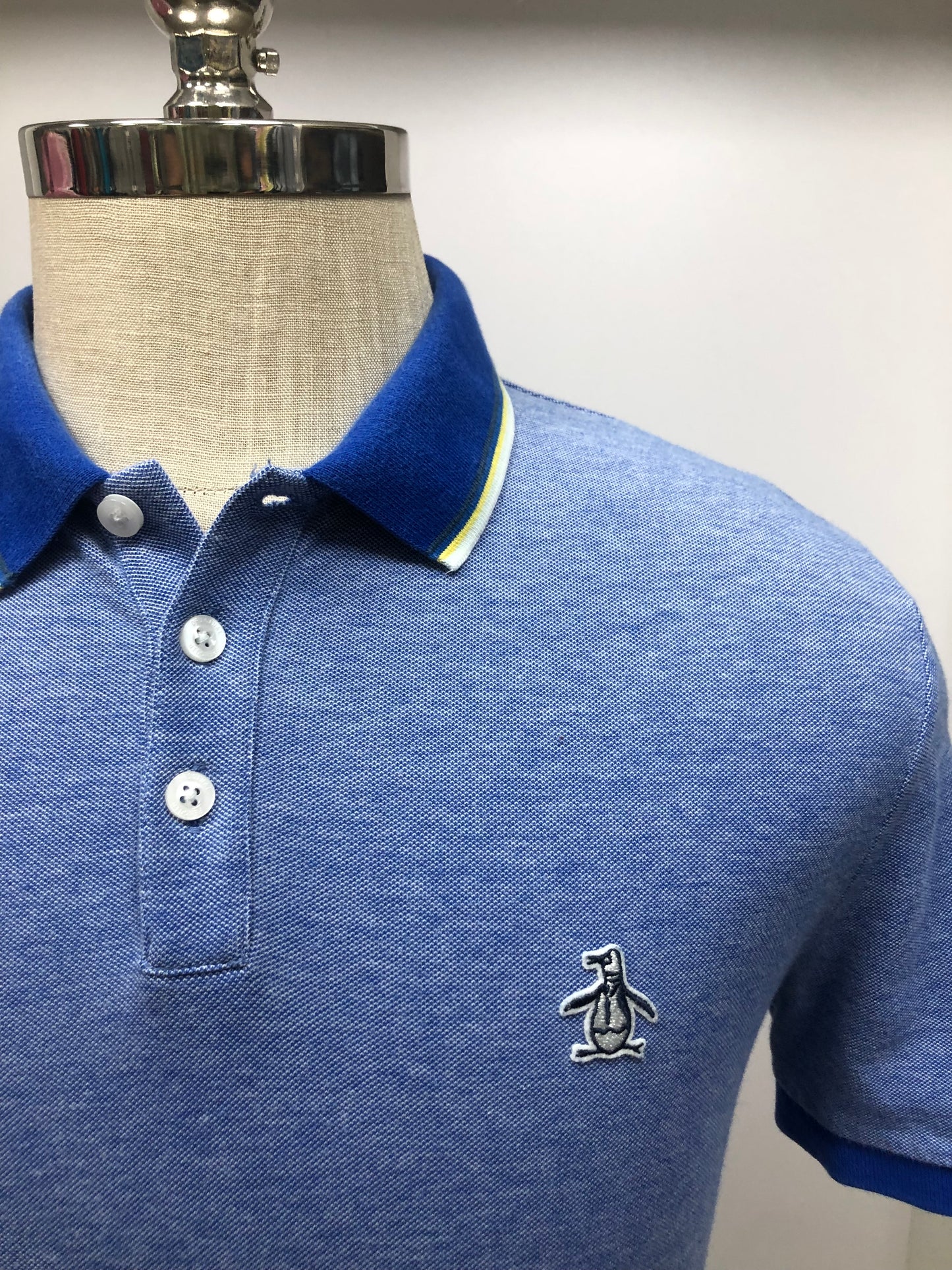Camiseta Polo Original Penguin 🐧 en color azul con degradado en blanco Talla M Entalle Regular (ver descripción)
