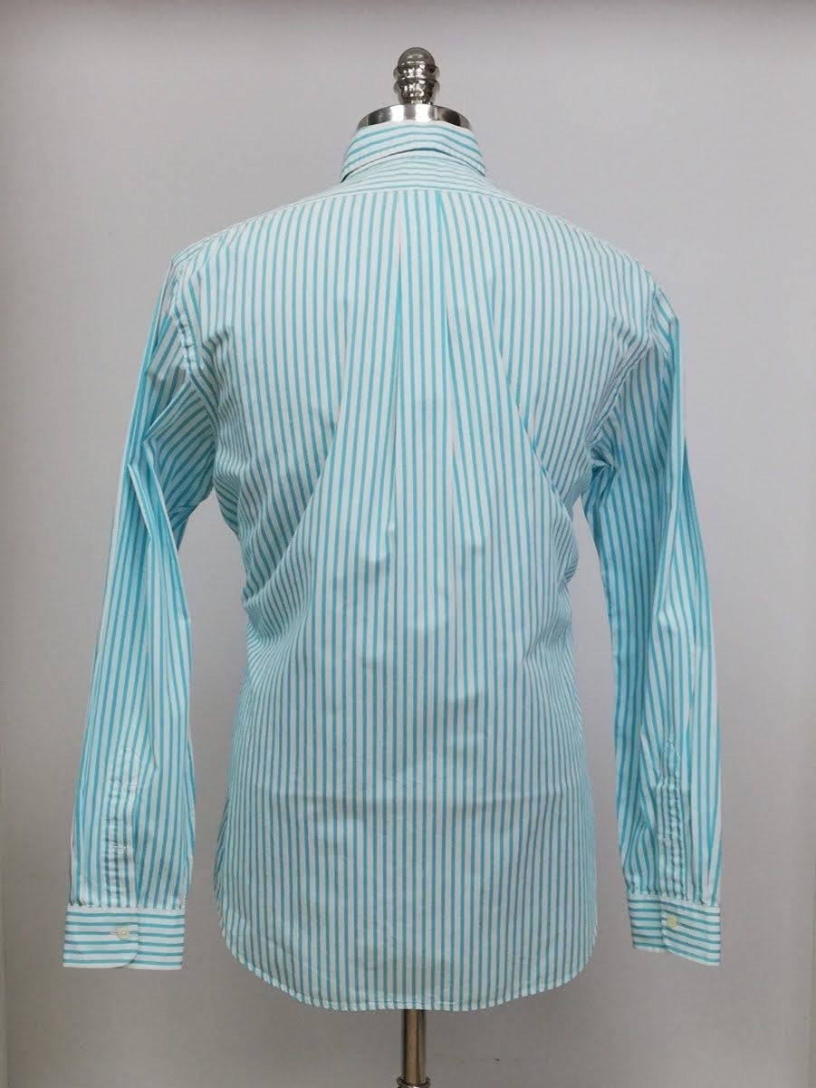 Camisa Polo Ralph Lauren 🏇🏼 Color blanco con patron de rayas en color turquesa Talla L Entalle Regular