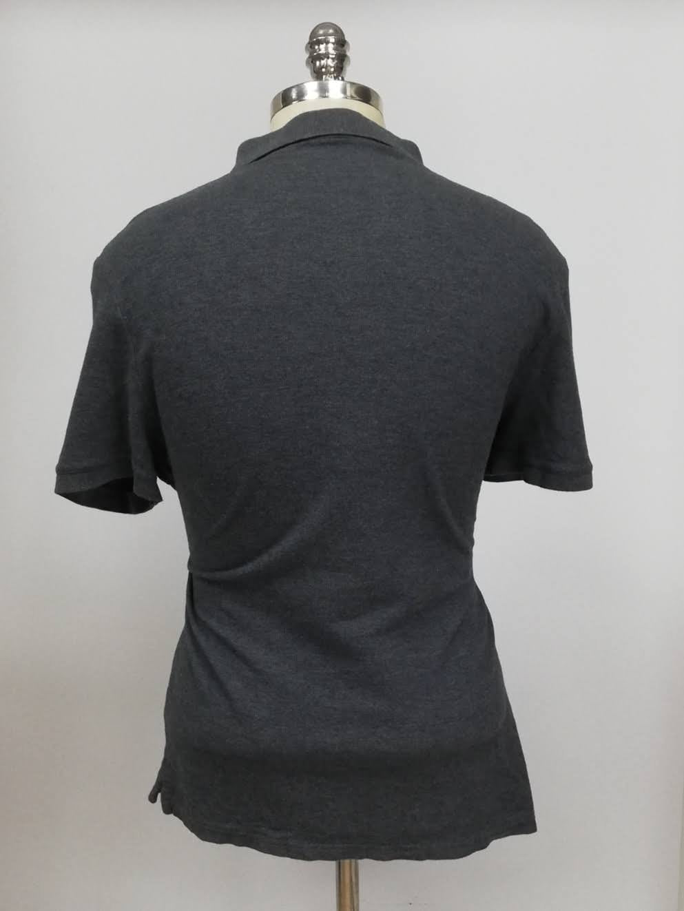 Camiseta Polo Calvin Klein CK color gris oscuro Talla L Entalle Clásico