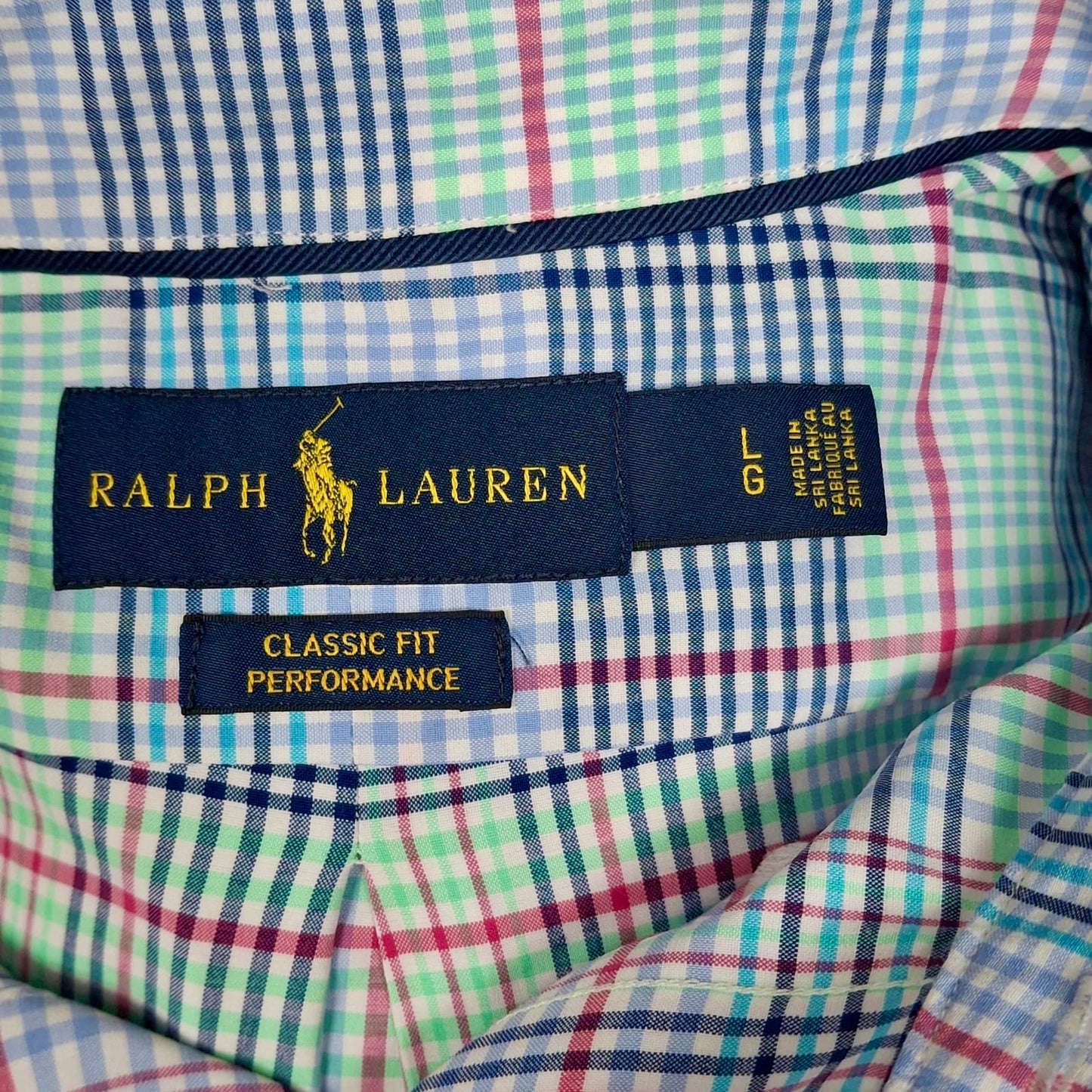 Camisa Polo Ralph Lauren 🏇🏼 con patrón de cuadros celeste, azul, rojo y verde Talla L Entalle Clásico