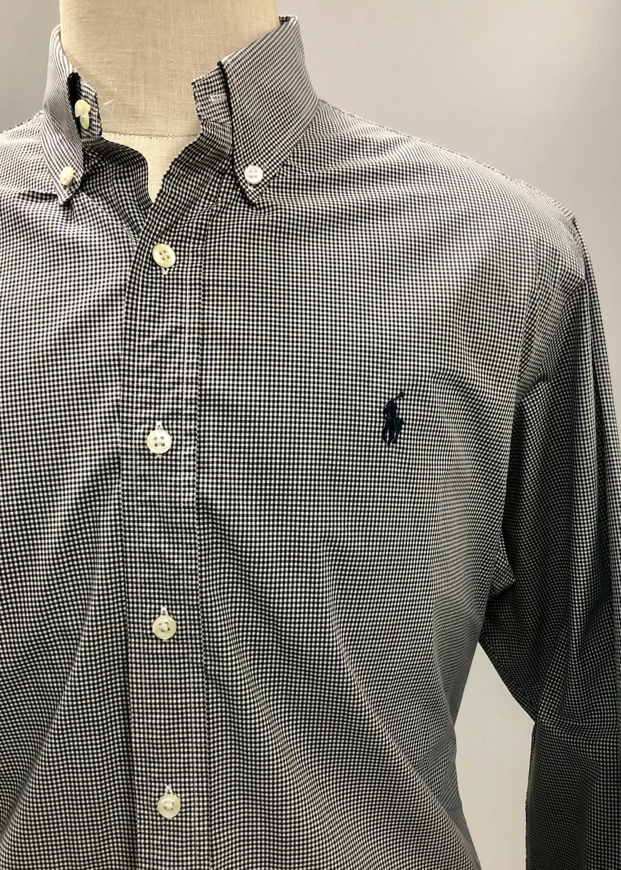 Camisa de botones Polo Ralph Lauren 🏇🏼 con patron de cuadros finos negro y blanco Talla XL Entalle Regular