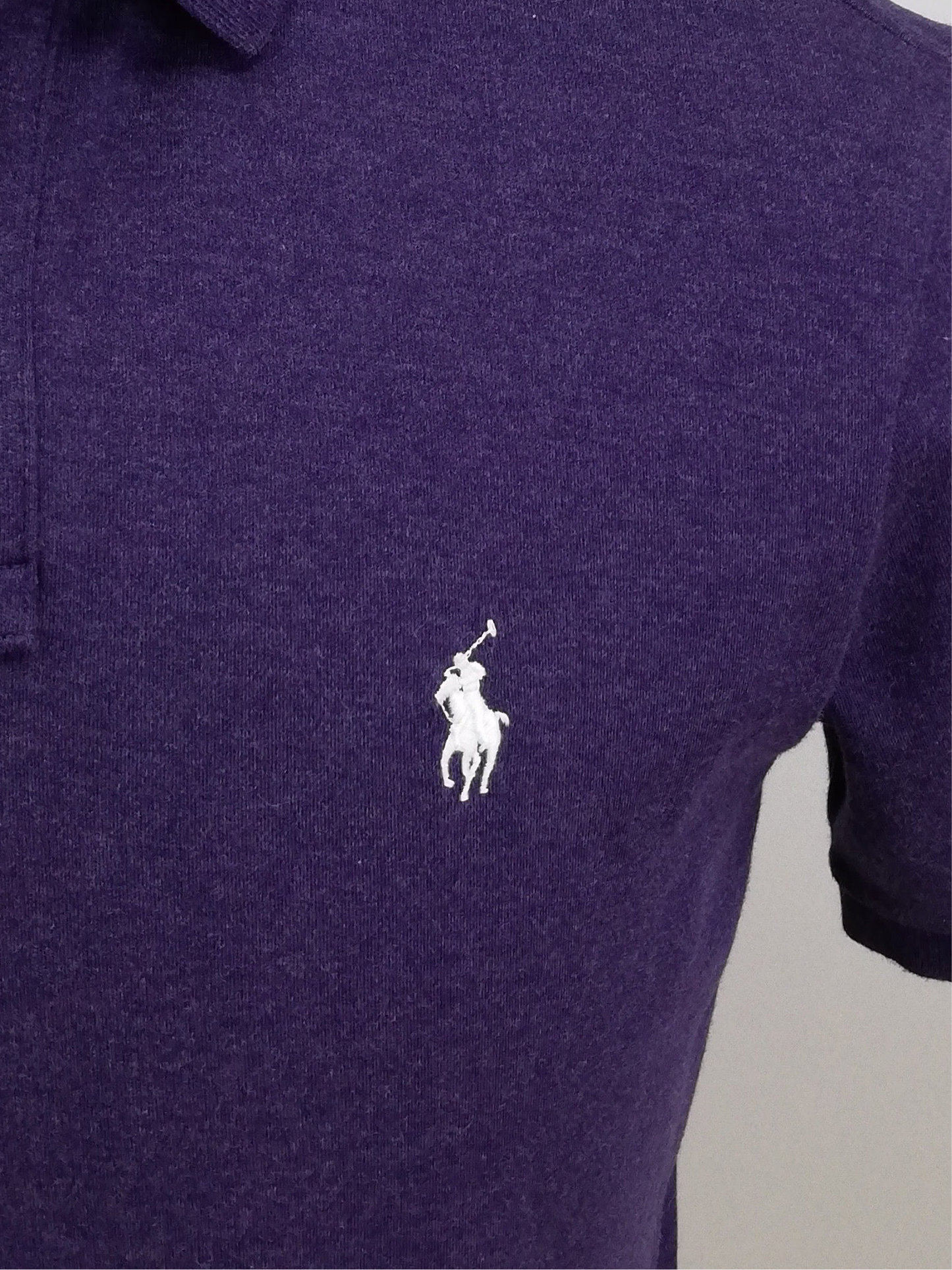 Camiseta Polo Ralph Lauren 🏇🏼color morado Talla S Entalle Regular