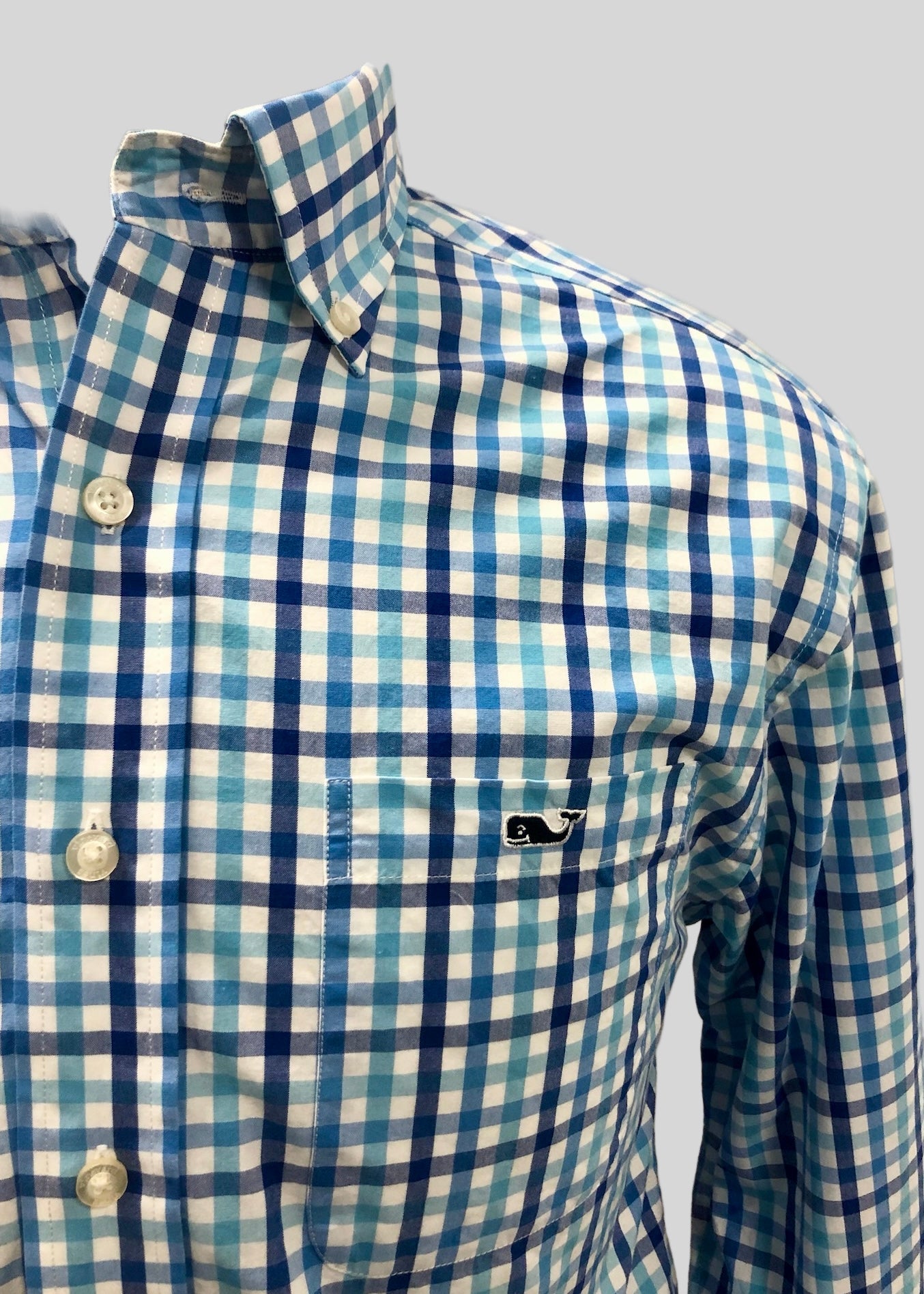 Camisa de botones Vineyard Vines 🐳 color blanco de cuadros en celeste y azul navy Talla S Entalle Clásico