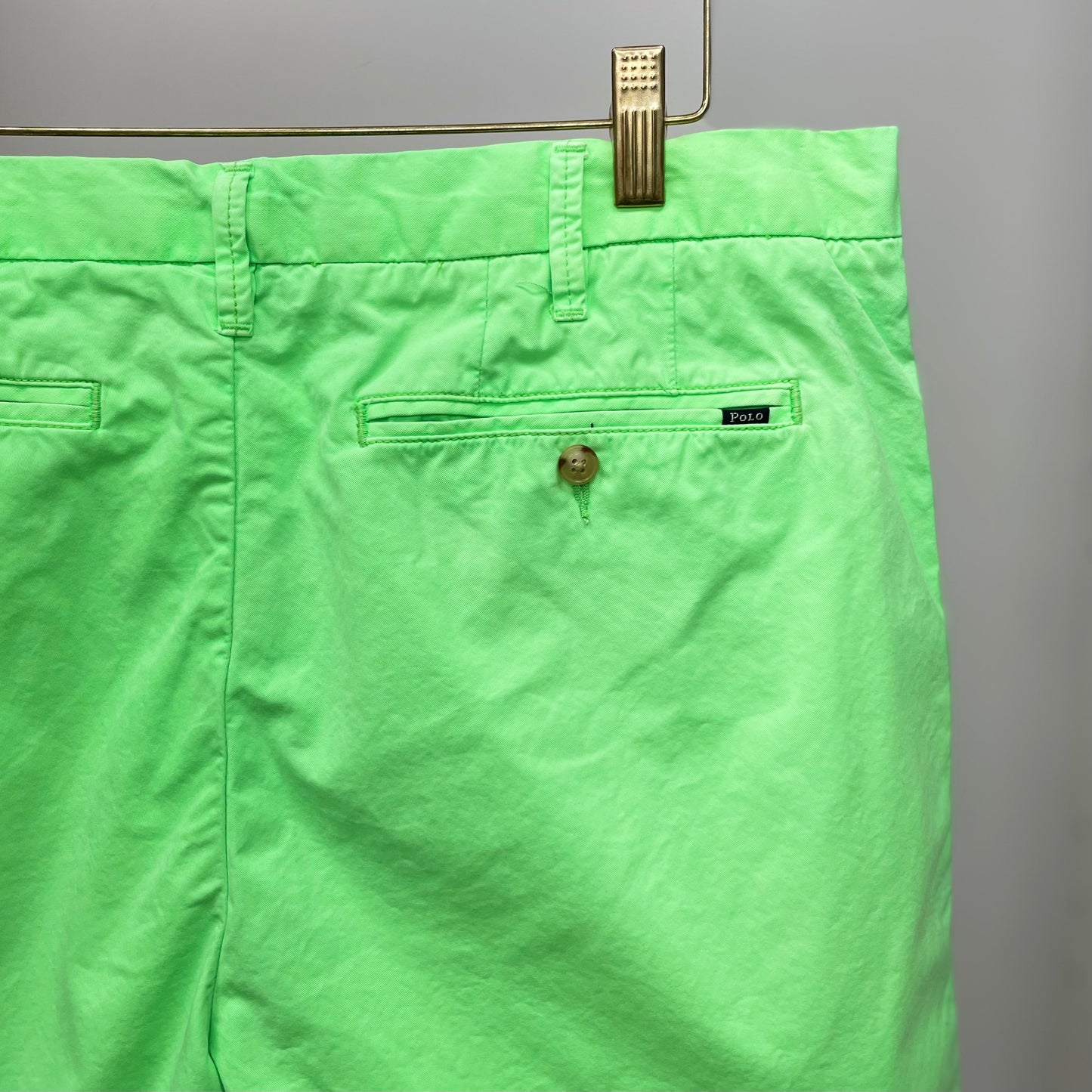 Short Casual Polo Ralph Lauren 🏇 color verde neón talla 34