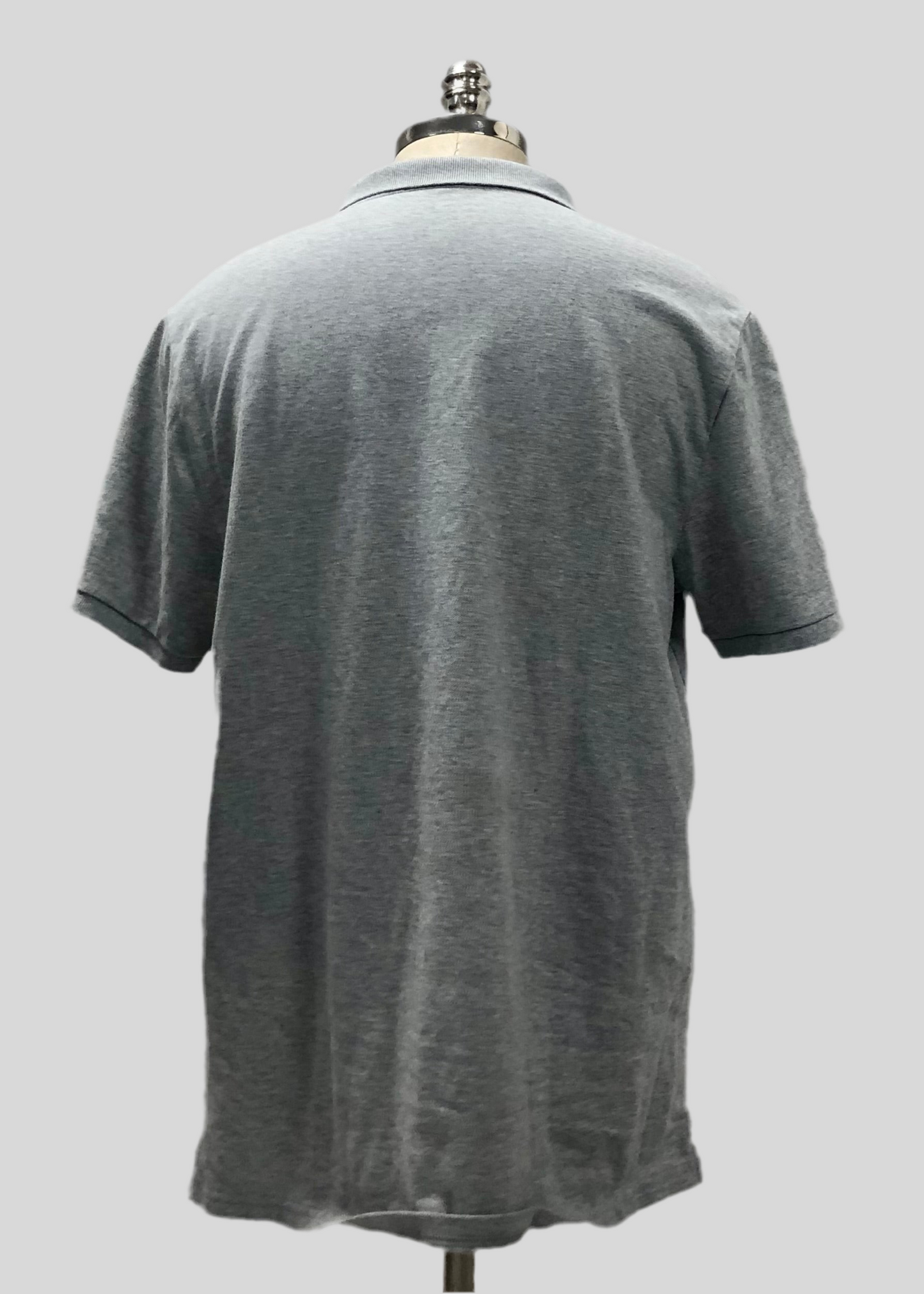 Camiseta Polo Vineyard Vines 🐳 Color gris claro Talla L Entalle Regular