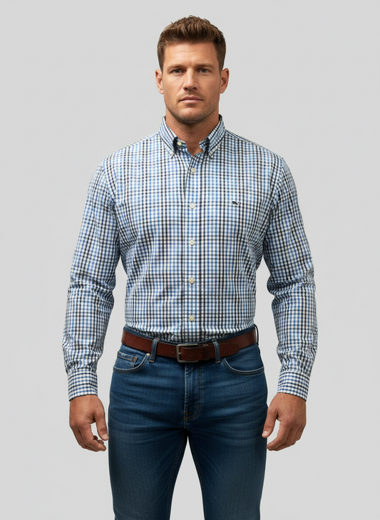 Camisa de botones Vineyard Vines 🐳 Color blanco de cuadros en color celeste y azul navy Talla M Entalle Regular