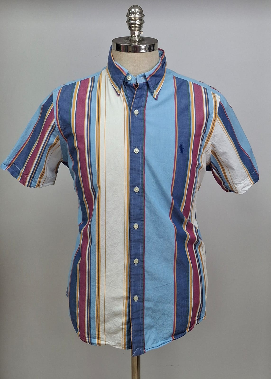 Camisa Polo Ralph Lauren 🏇🏼 de rayas multicolor Talla M Entalle Clásico