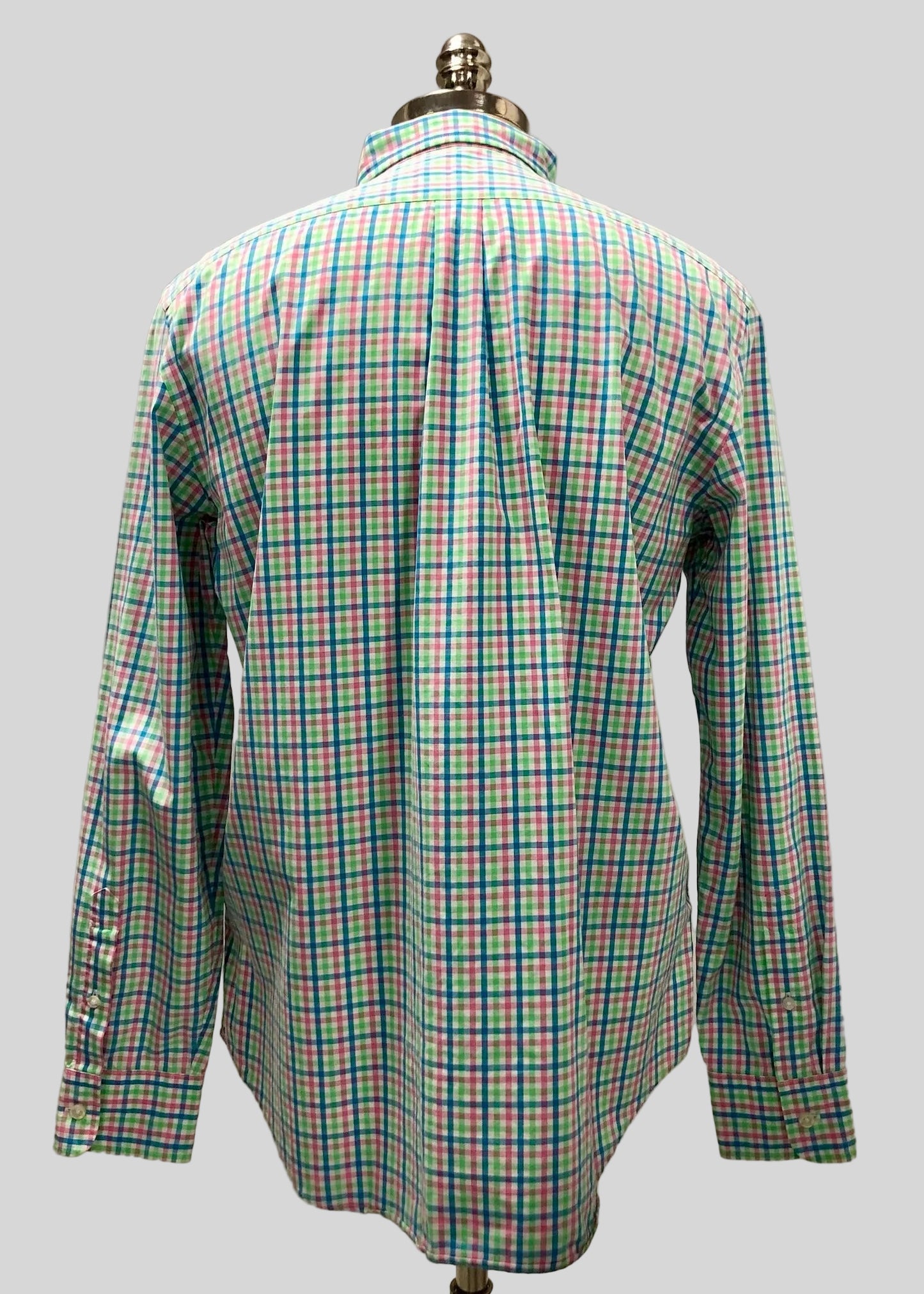 Camisa de botones Vineyard Vines 🐳 color blanco de cuadros en rosado, azul y verde Talla M Entalle Clásico