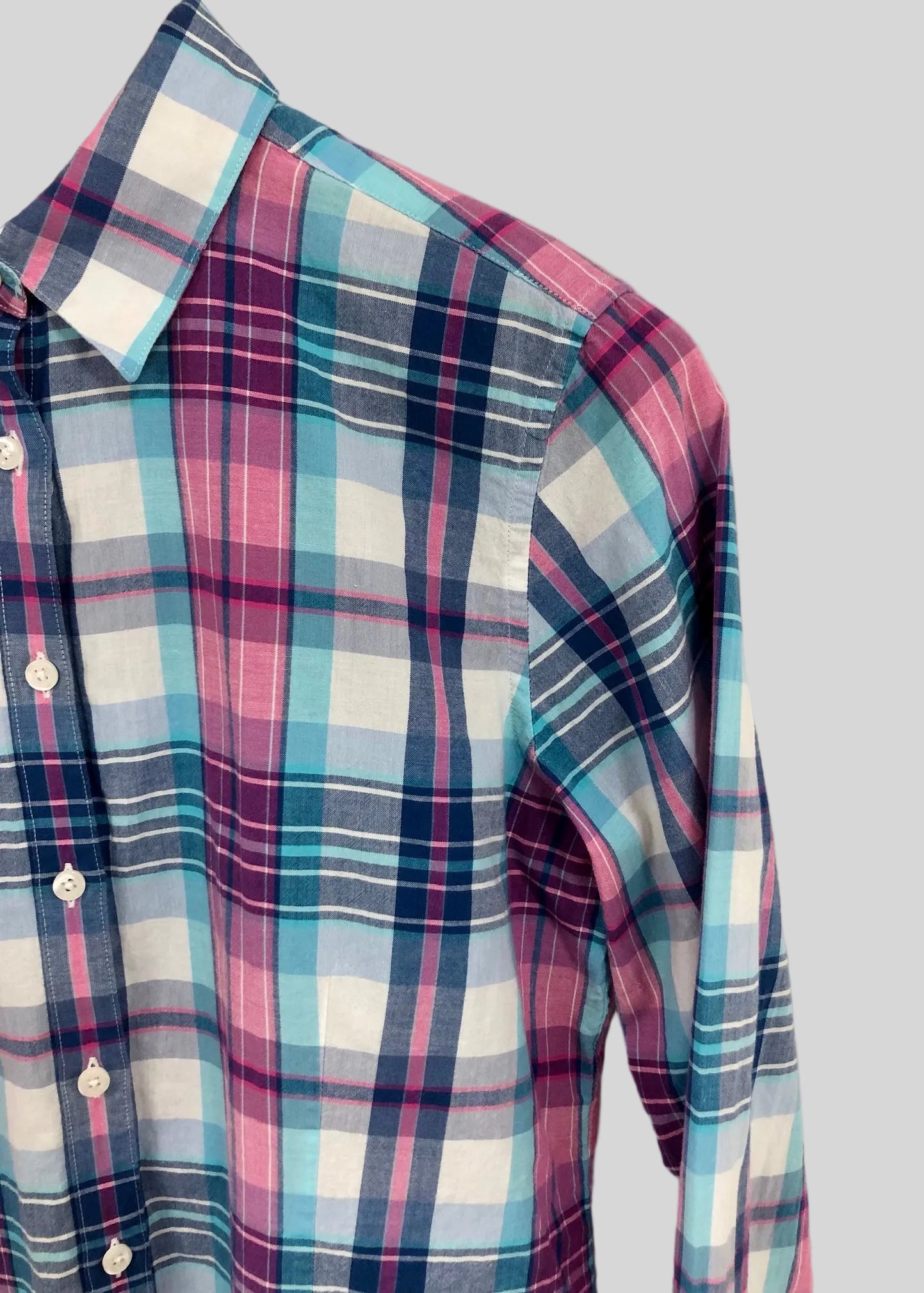 Camisa de mujer Brooks Brothers 🐑 de cuadros en color rosado, azul y blanco Talla M Entalle Regular