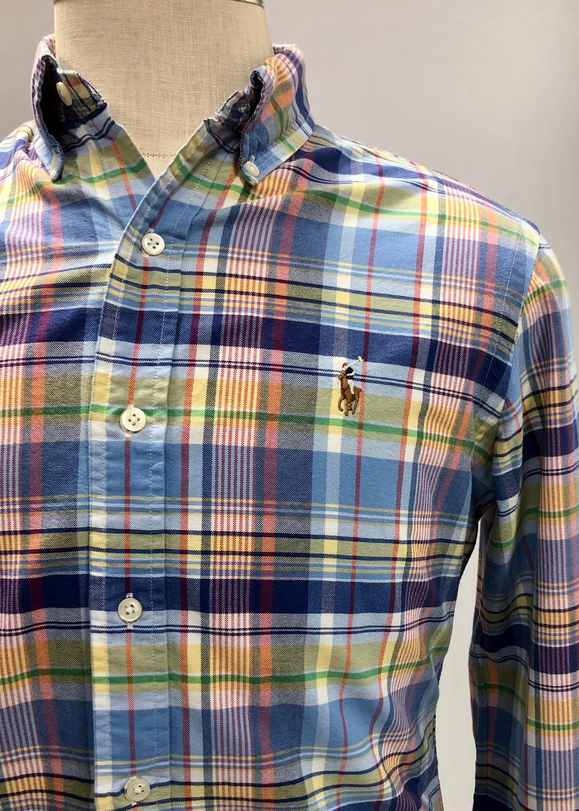 Camisa de botones Polo Ralph Lauren 🏇🏼 Oxford de cuadros tartán amarillo, celeste, azul y blanco Talla S Entalle Regular