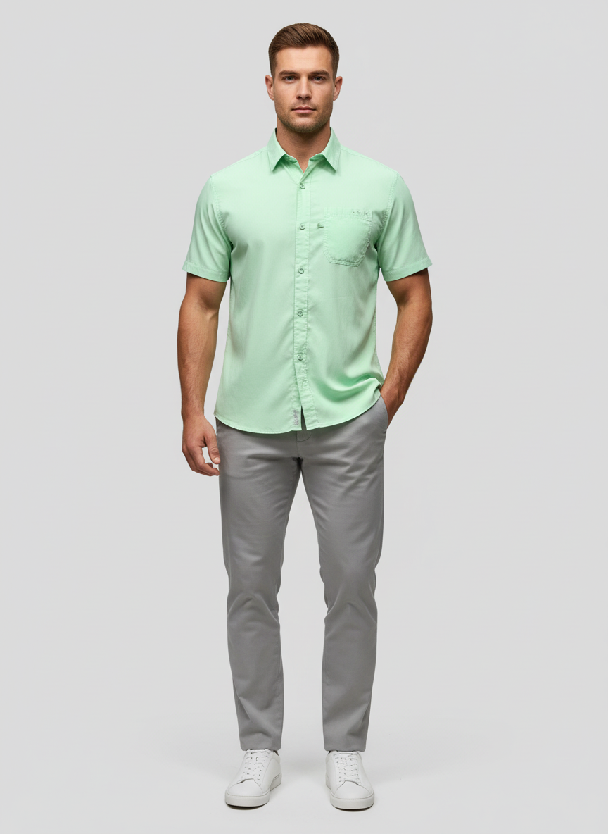 Camisa Columbia 🔹con bolsillo color verde claro manga corta Talla L (ver descripción)