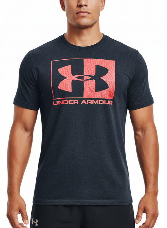 Camiseta cuello redondo Under Armour 🏋🏽 color gris oscuro con logo en rojo manga corta Talla M