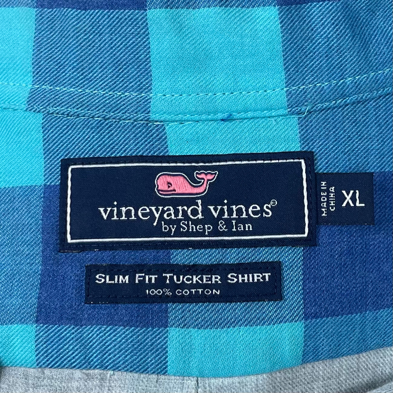 Camisa de botones Vineyard Vines 🐳 con patrón de cuadros en color azul y turquesa Talla XL Entalle Slim Fit