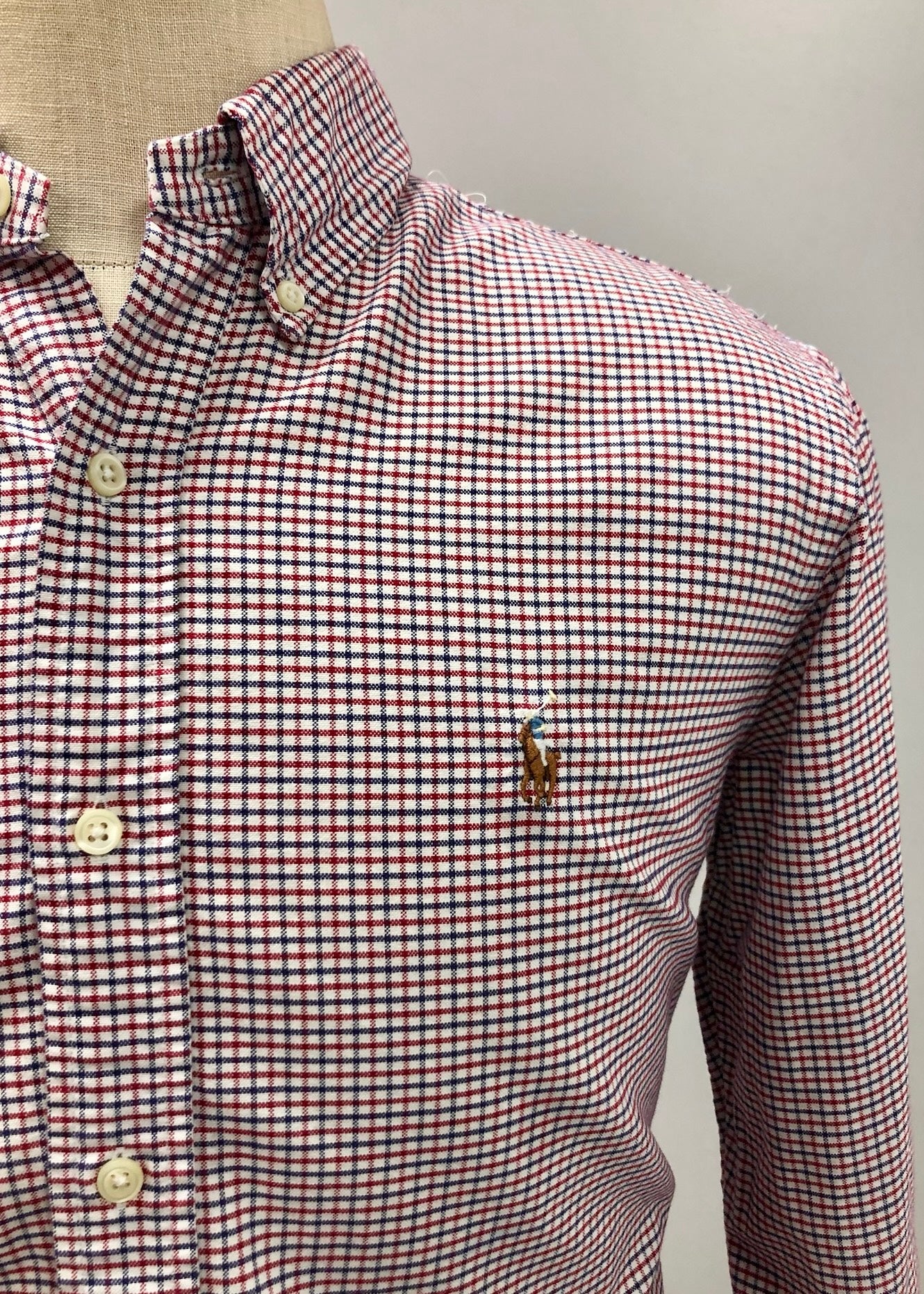 Camisa de botones Polo Ralph Lauren 🏇🏼 Oxford de cuadros rojo, azul y blanco Talla L Entalle Regular