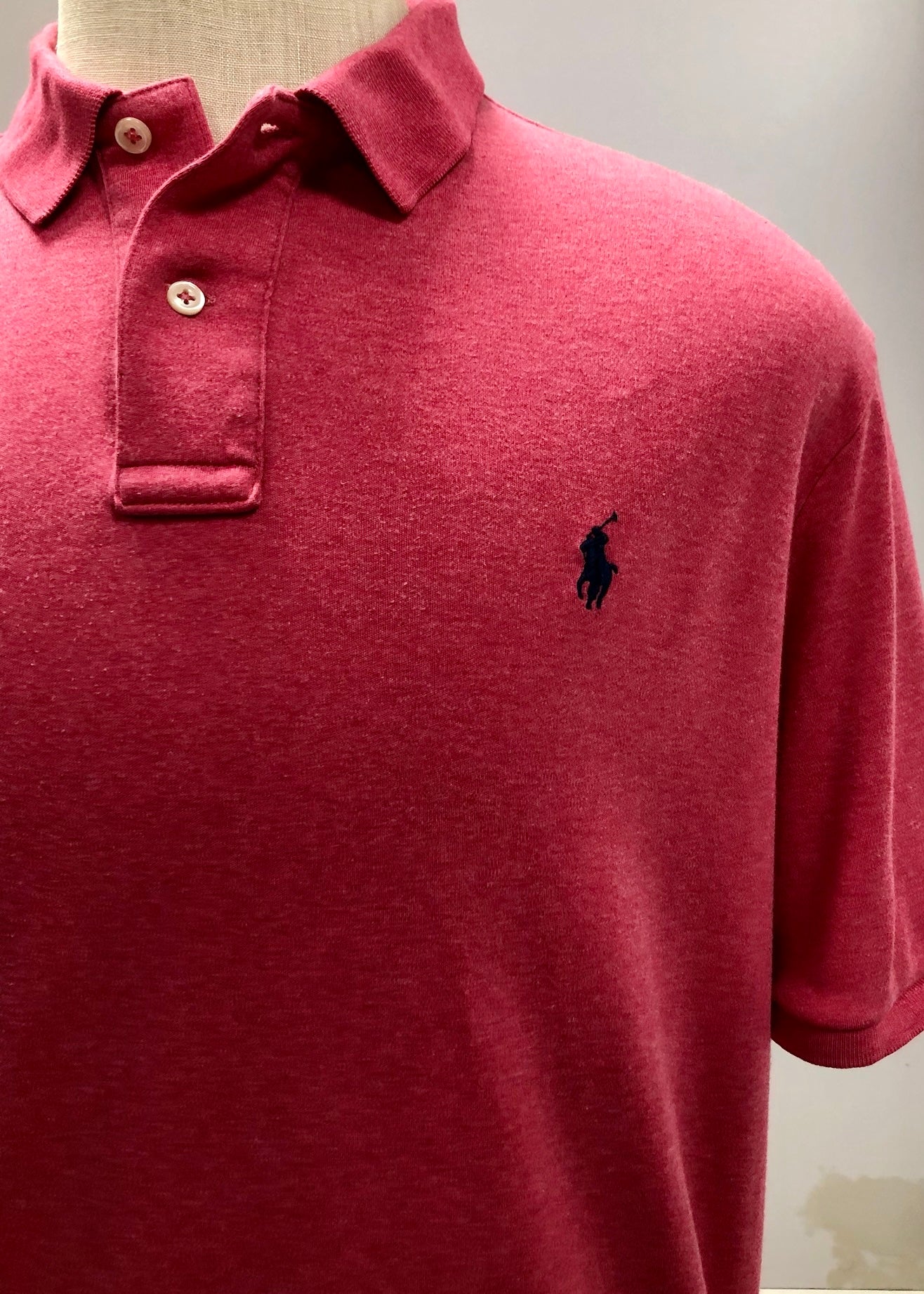 Camiseta Polo Ralph Lauren 🏇🏼color rosado magenta Talla XL Entalle Regular